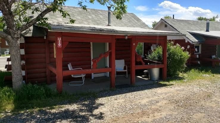 Roundtop Mountain Vista - Cabins and Motel, Hotel in Thermopolis