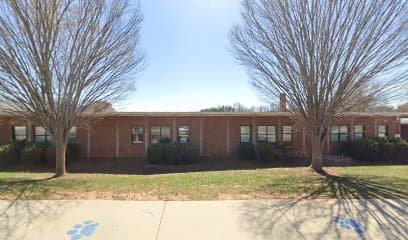 Niyonna Loft, Motel in Troutman