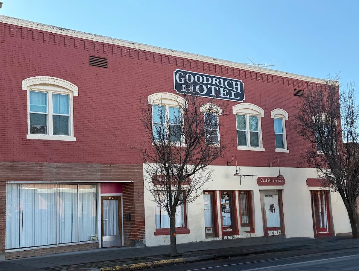 Goodrich Hotel, Motel in Vale