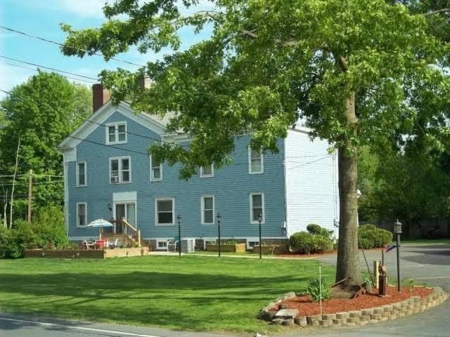 Tin Brook Bed & Breakfast, Bed & Breakfast in Walden