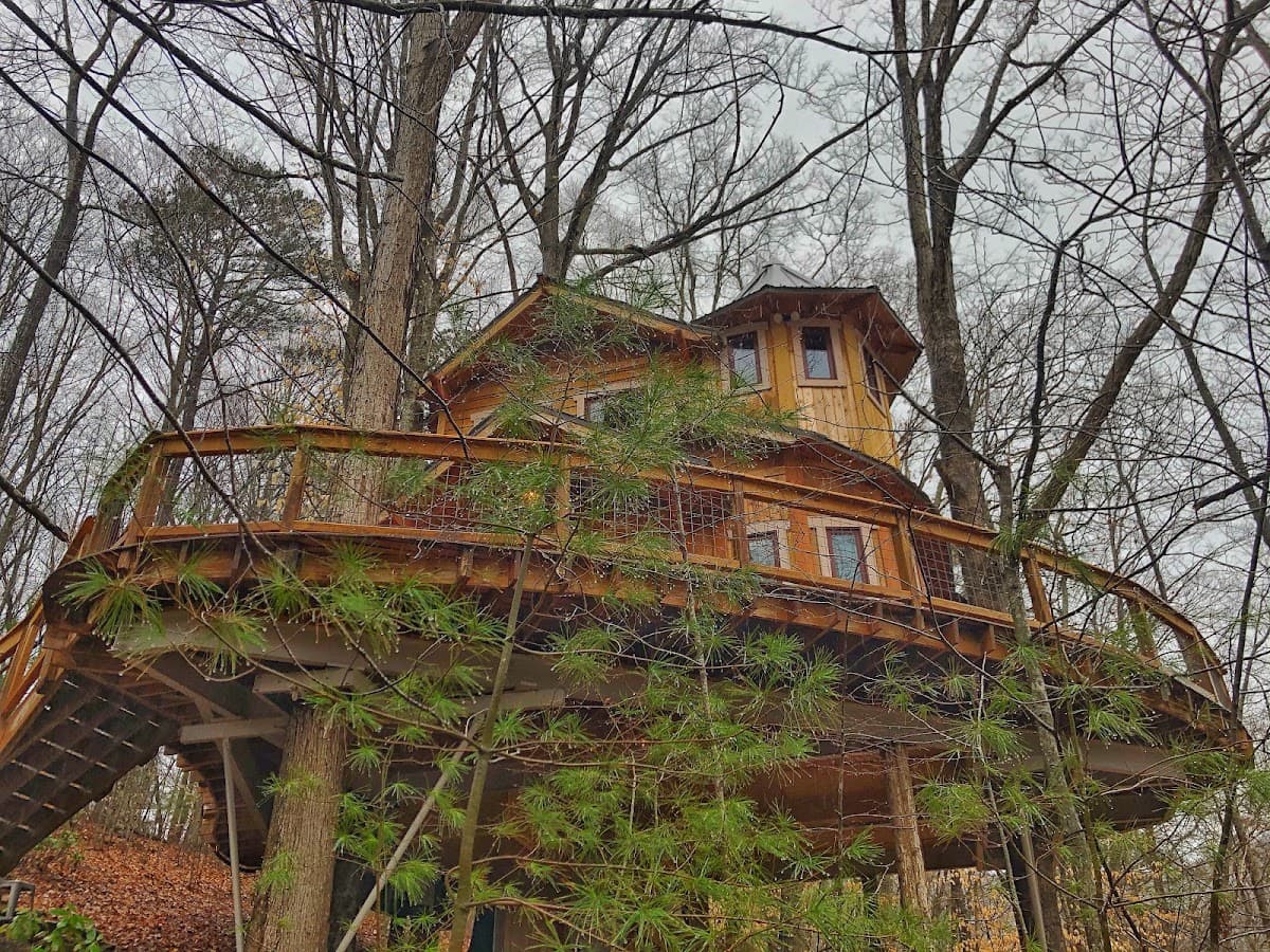 The Carolina Jewel, Motel in Weaverville