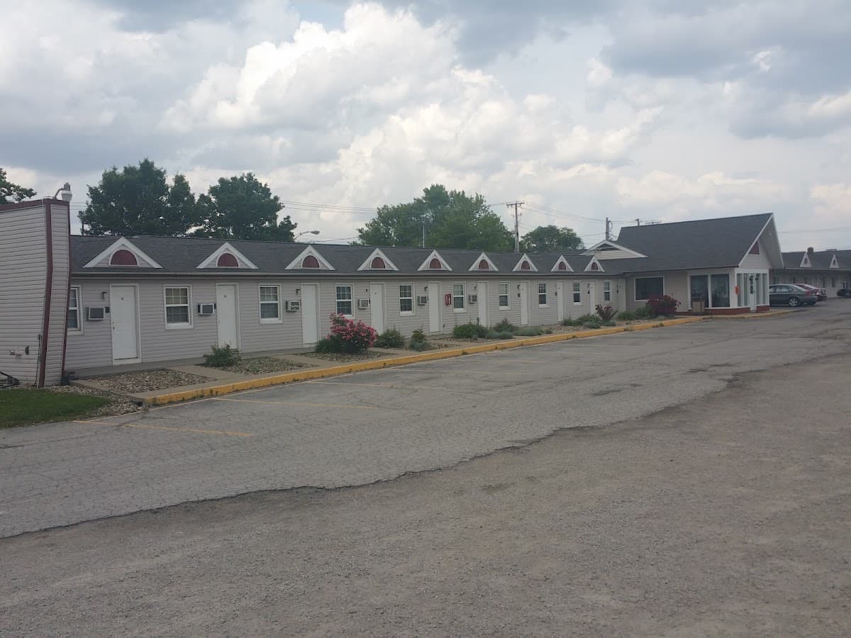 Willard Country Inn, Motel in Willard