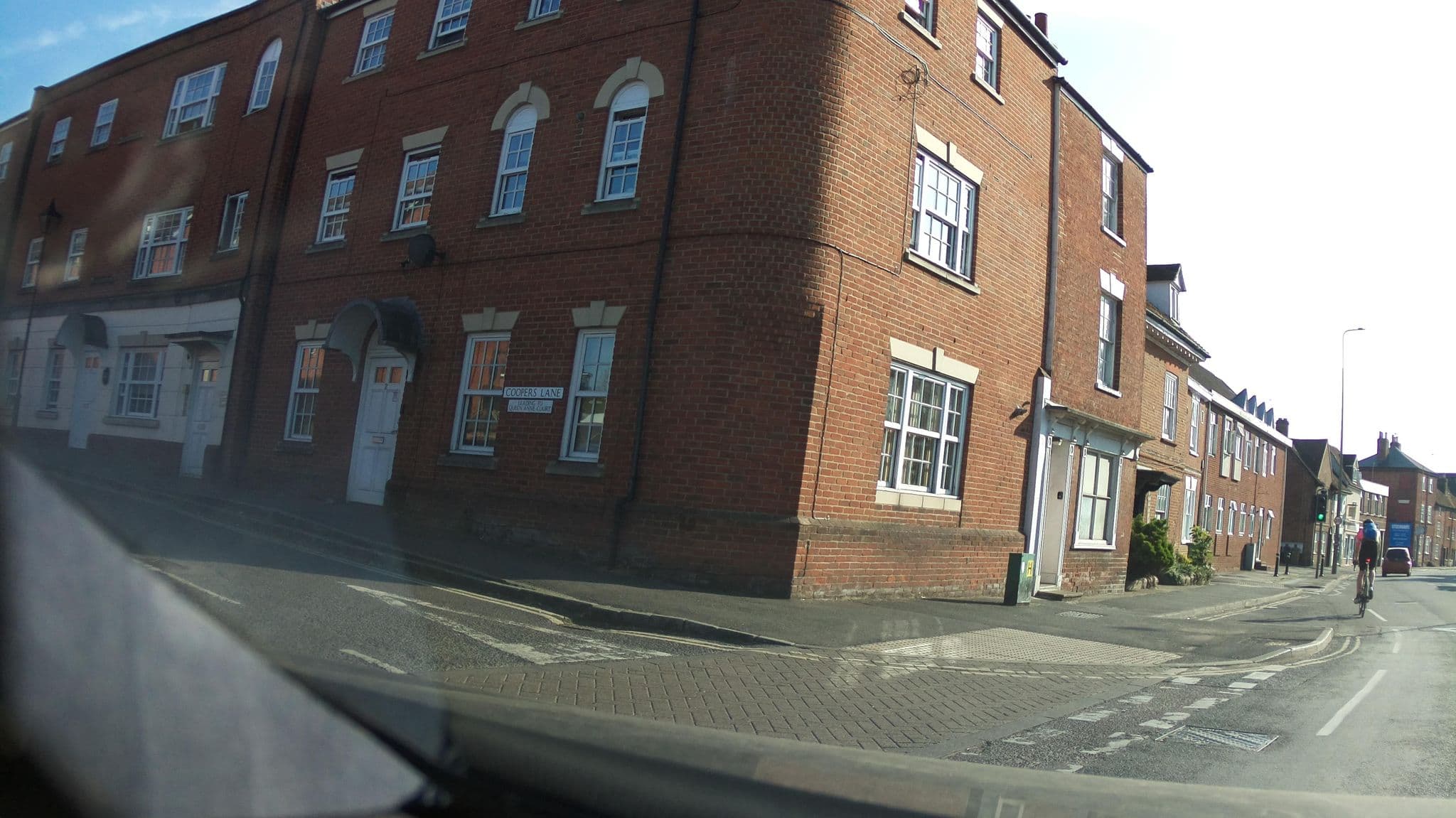 Street view near The Brewery Tap, Abingdon — © southglos (CC BY-SA · Mapillary)