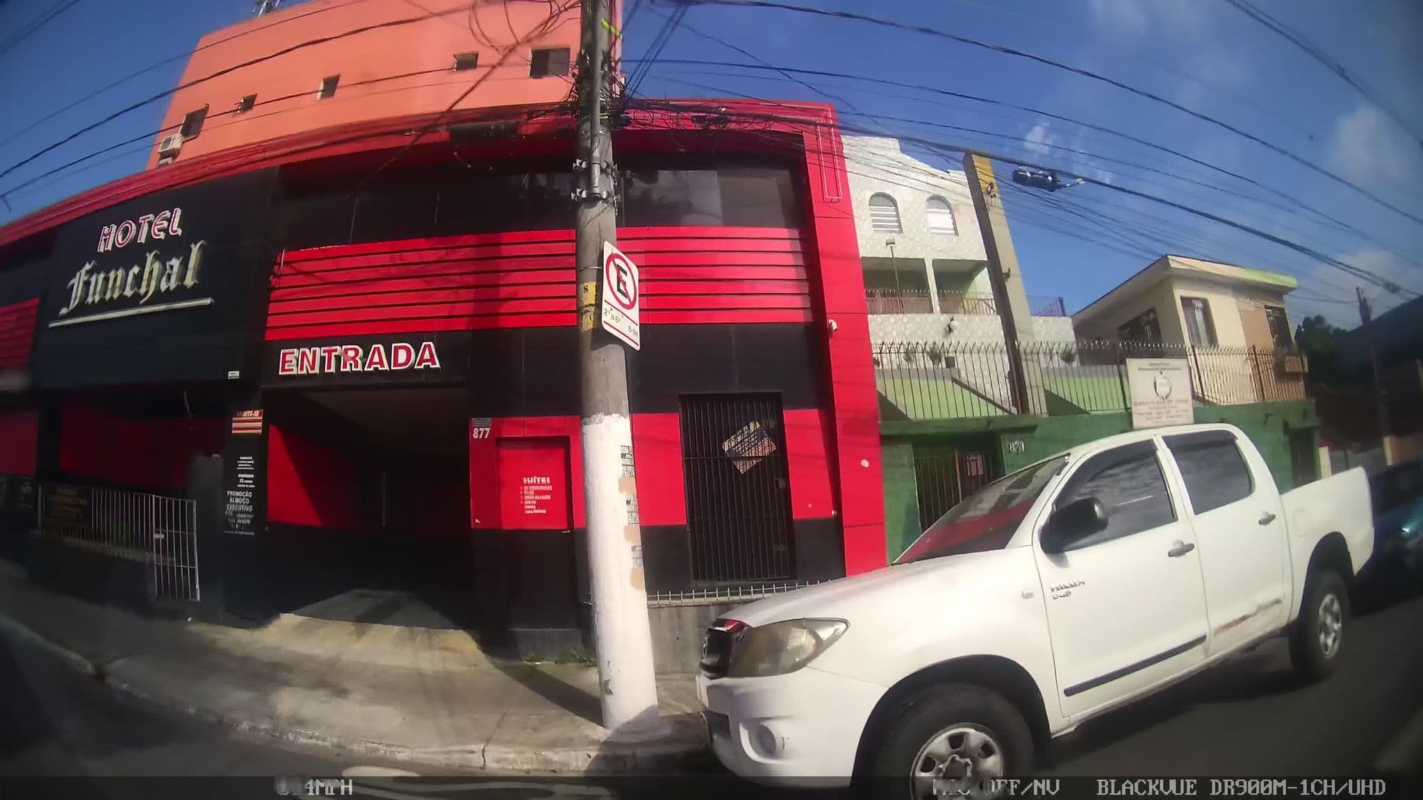 Street view near Hotel Funchal, Ermelino Matarazzo — © kaart_4 (CC BY-SA · Mapillary)
