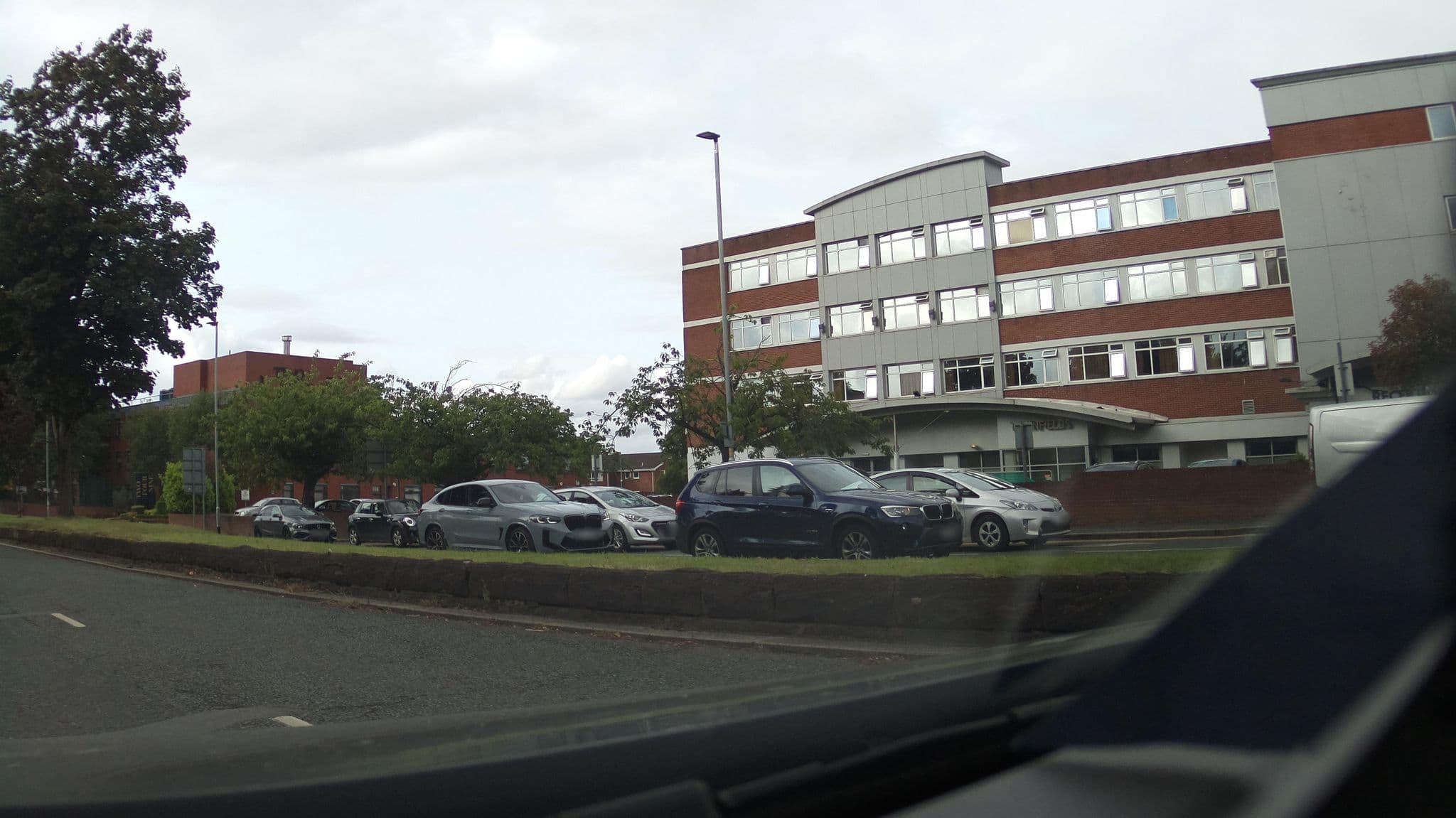 Street view near Best Western Cresta Court Hotel, Altrincham — © southglos (CC BY-SA · Mapillary)