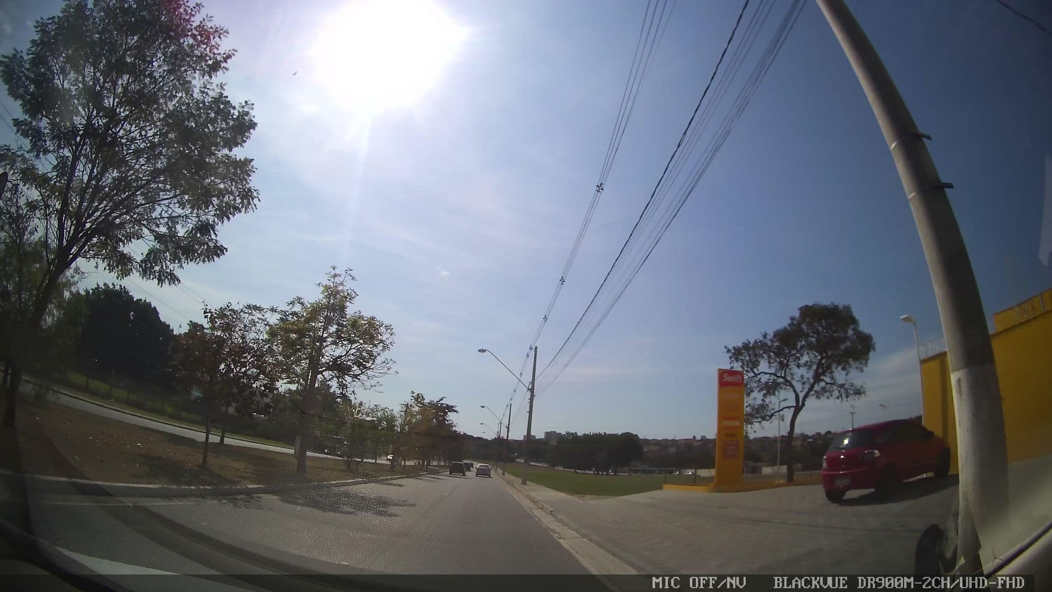 Street view near Hotel Sleep Inn, Jacareí — © yaf1 (CC BY-SA · Mapillary)