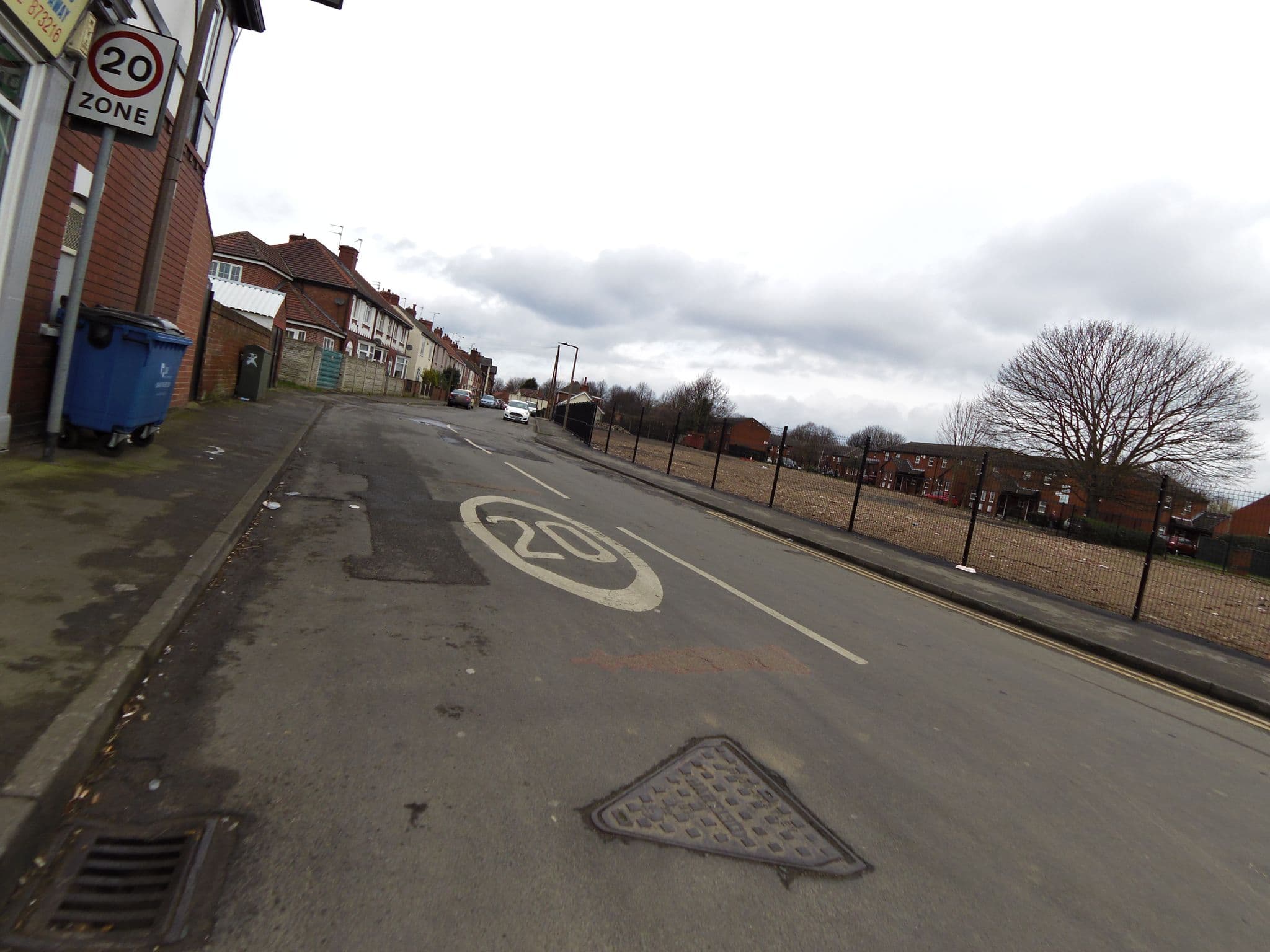Street view near The Bay Horse Inn, Bentley — © smsm1 (CC BY-SA · Mapillary)