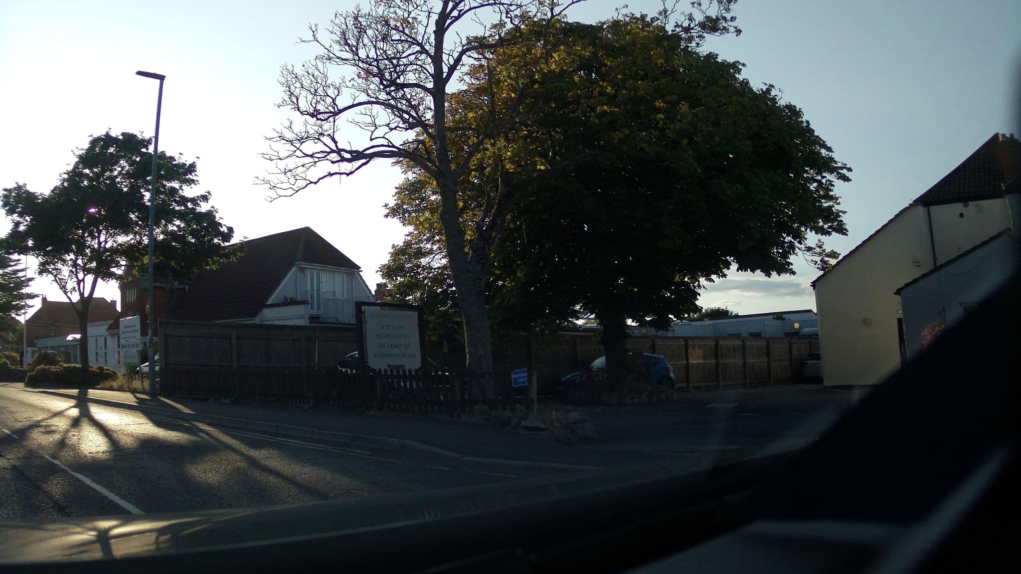 Street view near Dunstan House Inn (Hotel), Burnham-on-Sea — © southglos (CC BY-SA · Mapillary)