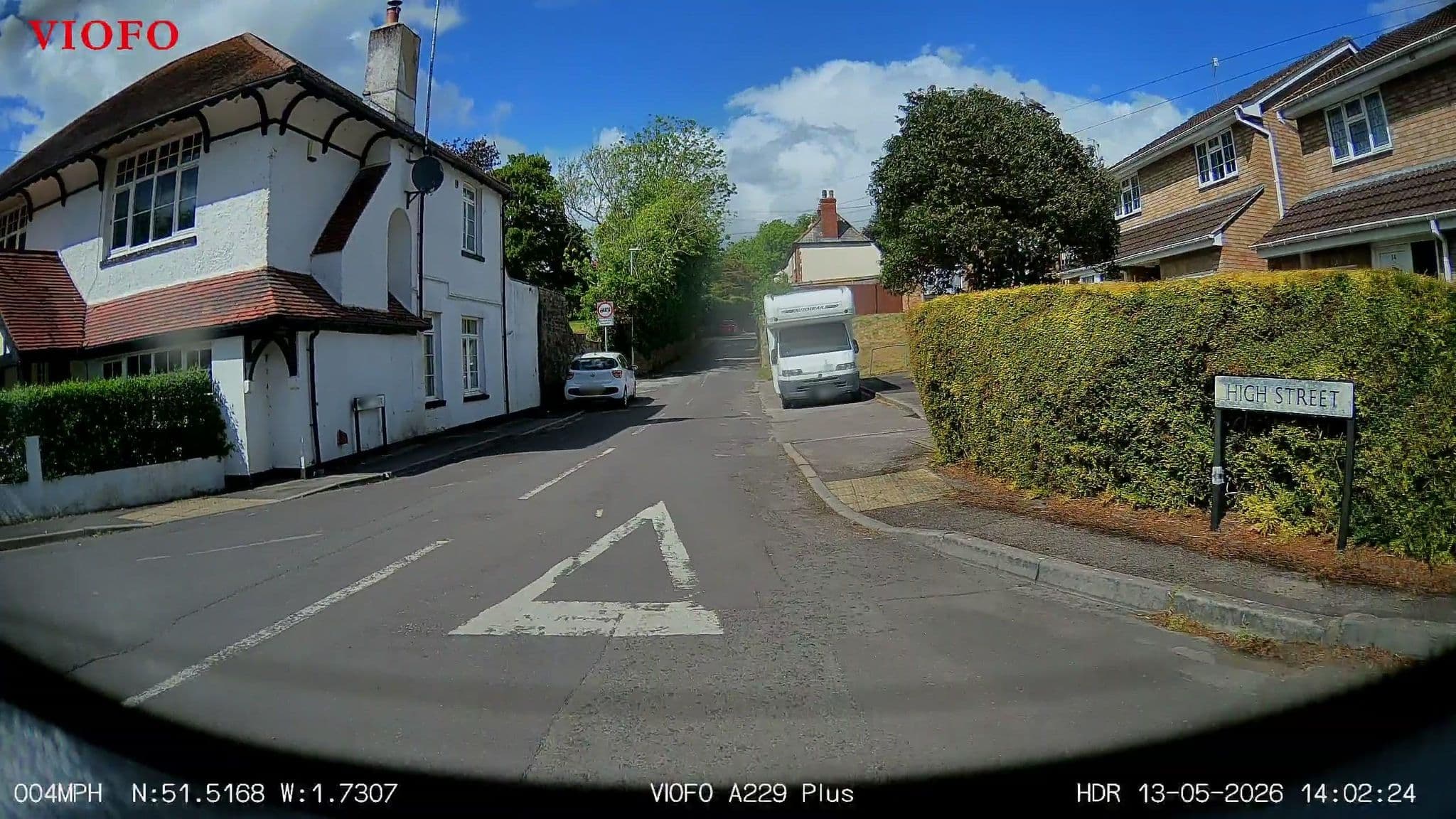 Street view near Landmark Hotel Serviced Accommodation, Chiseldon — © RyanBush (CC BY-SA · Mapillary)