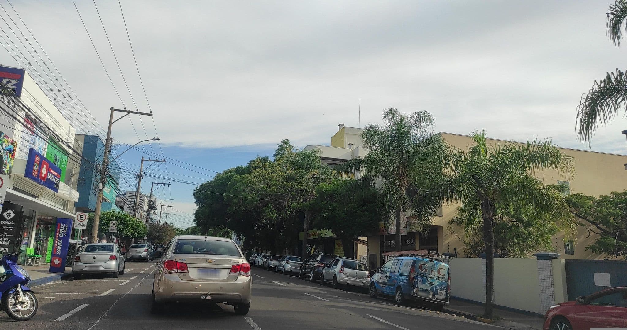 Street view near Hotel Santa Cruz, Santa Cruz do Sul — © sulriograndense (CC BY-SA · Mapillary)
