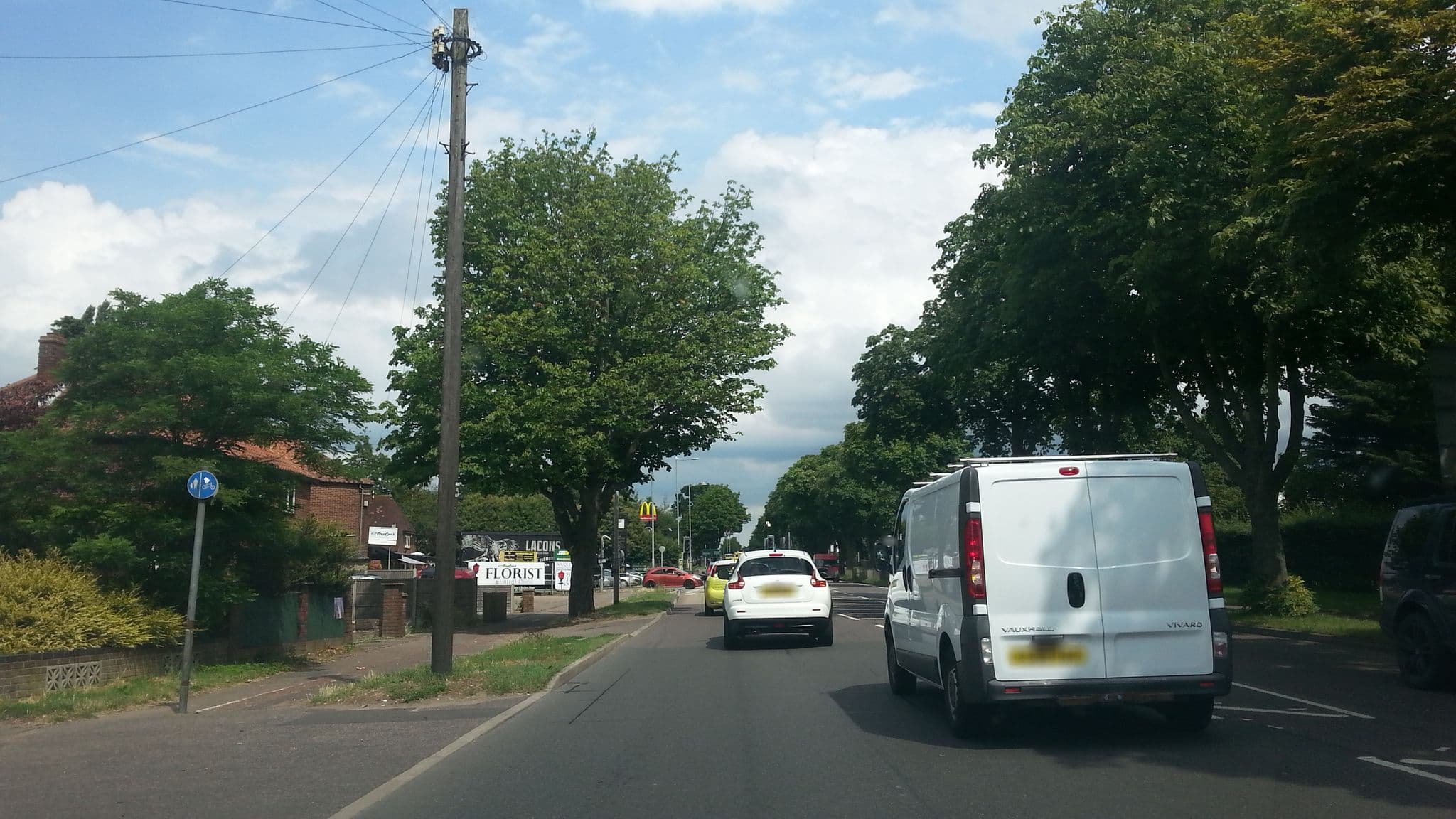 Street view near Mercure Hotel, Norwich — © adam2 (CC BY-SA · Mapillary)