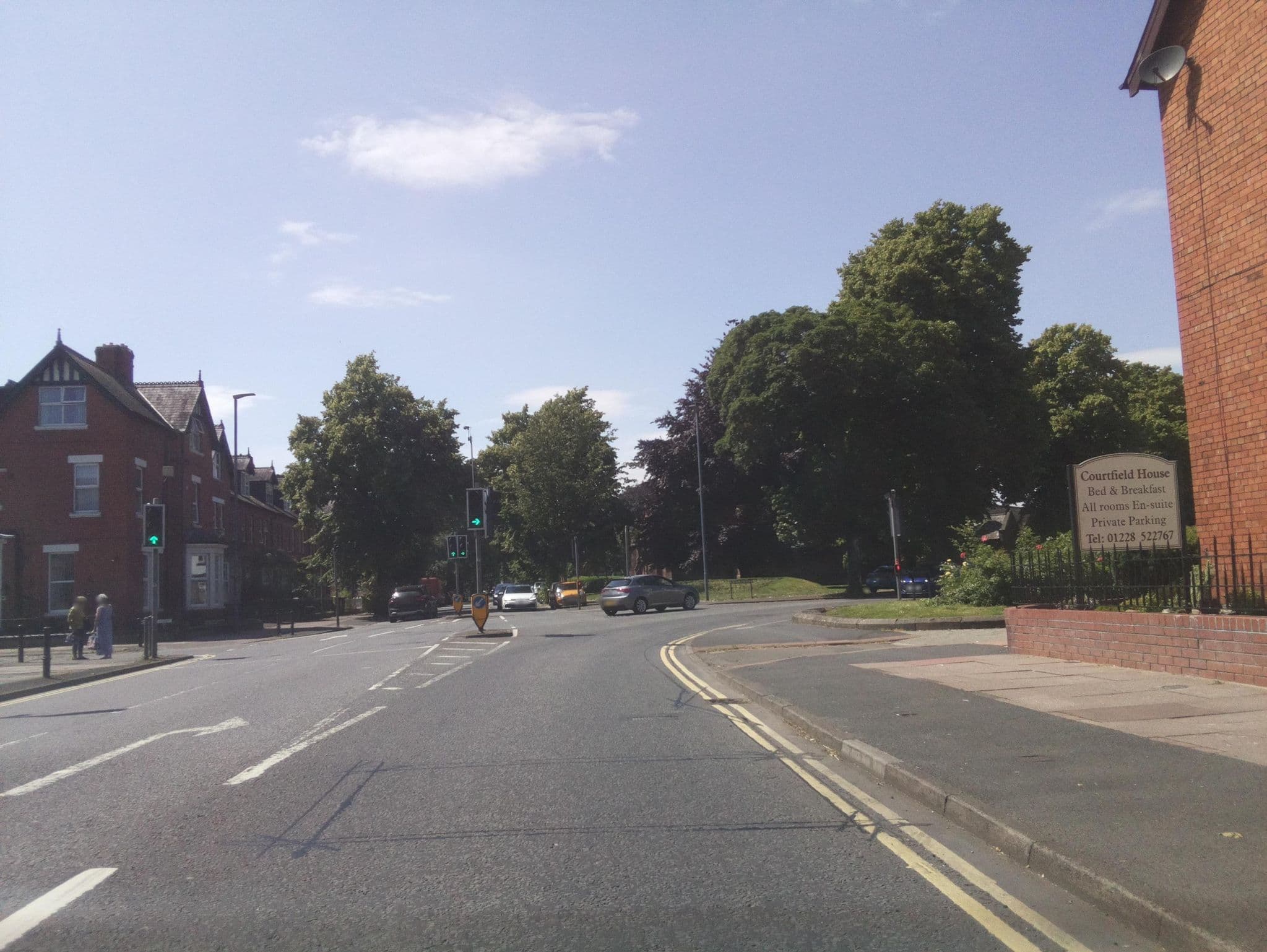 Street view near Courtfield Guest House, Carlisle — © southglos (CC BY-SA · Mapillary)
