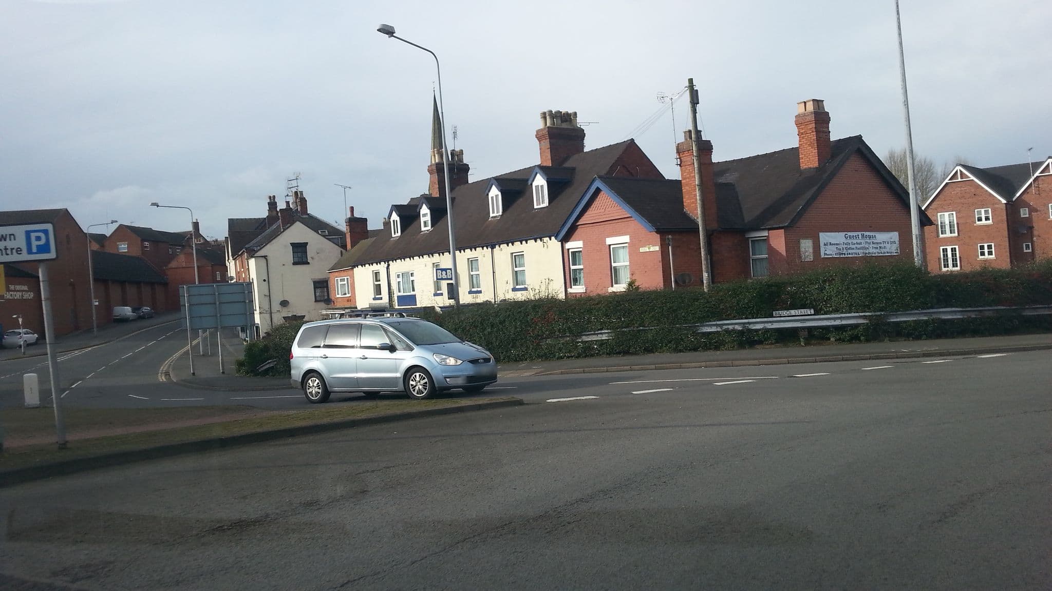 Street view near Meadows Way Guest House - Family Room, Uttoxeter — © adam2 (CC BY-SA · Mapillary)
