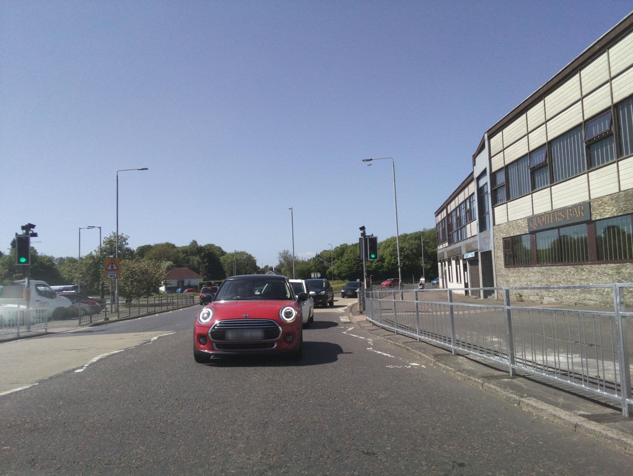 Street view near Westhills Hotel, Duntocher — © southglos (CC BY-SA · Mapillary)