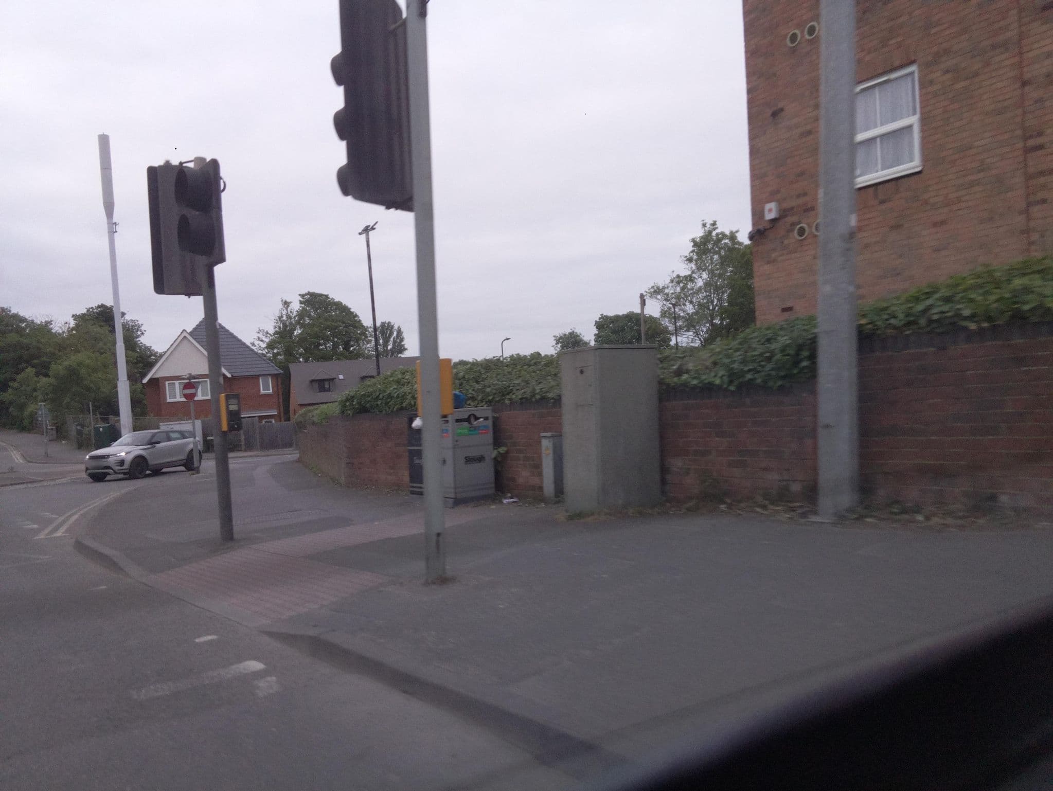 Street view near Premier Inn Slough, Upton Lea — © southglos (CC BY-SA · Mapillary)