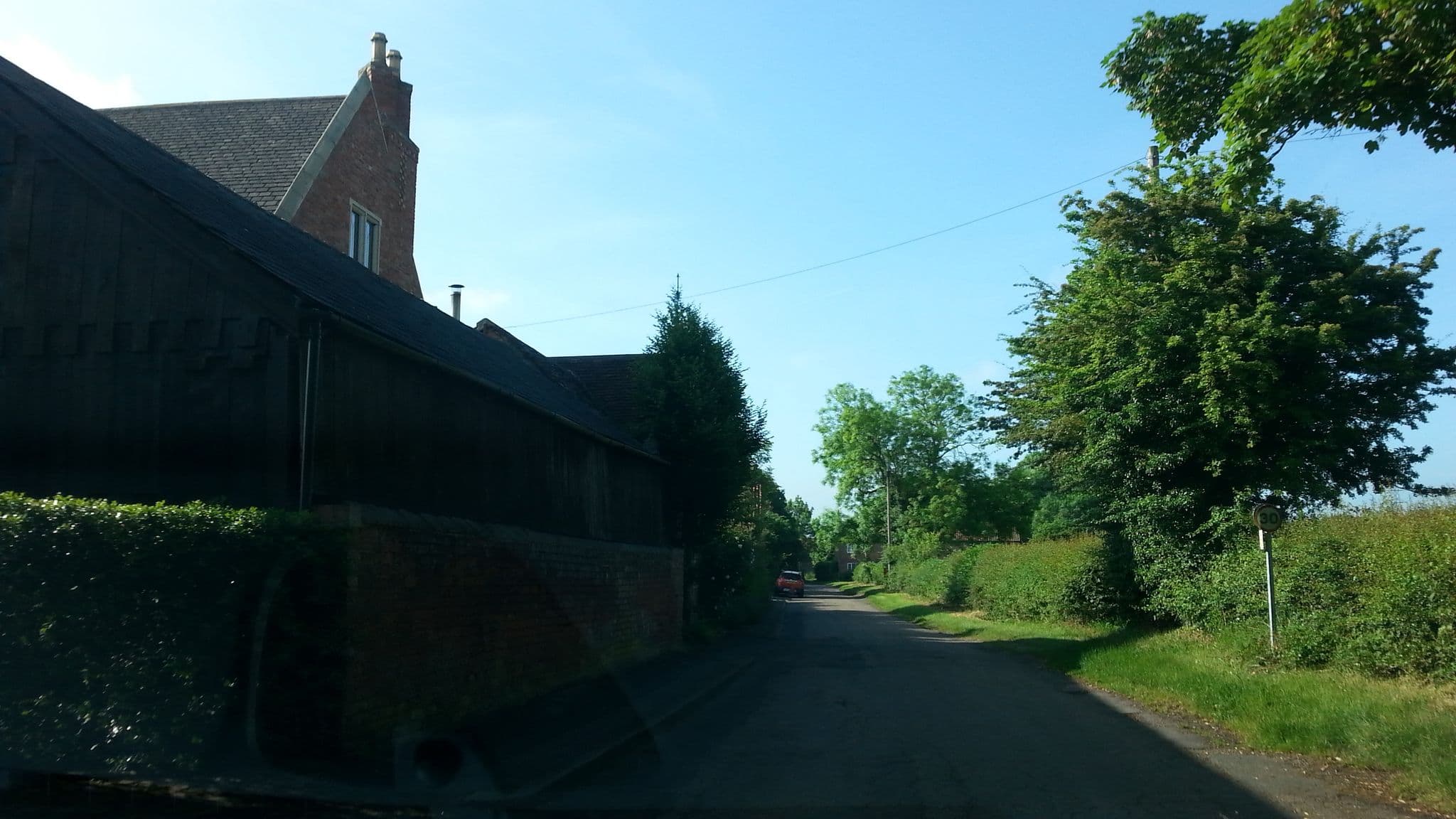 Street view near Manor Court, Farndon — © adam2 (CC BY-SA · Mapillary)