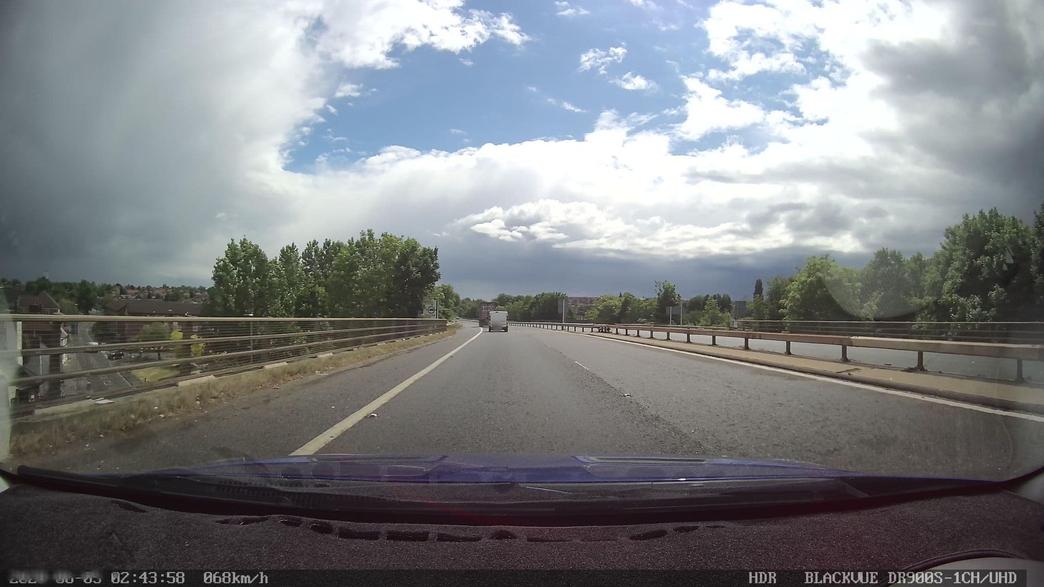 Street view near The Golden Lion, Ferrybridge — © humez (CC BY-SA · Mapillary)