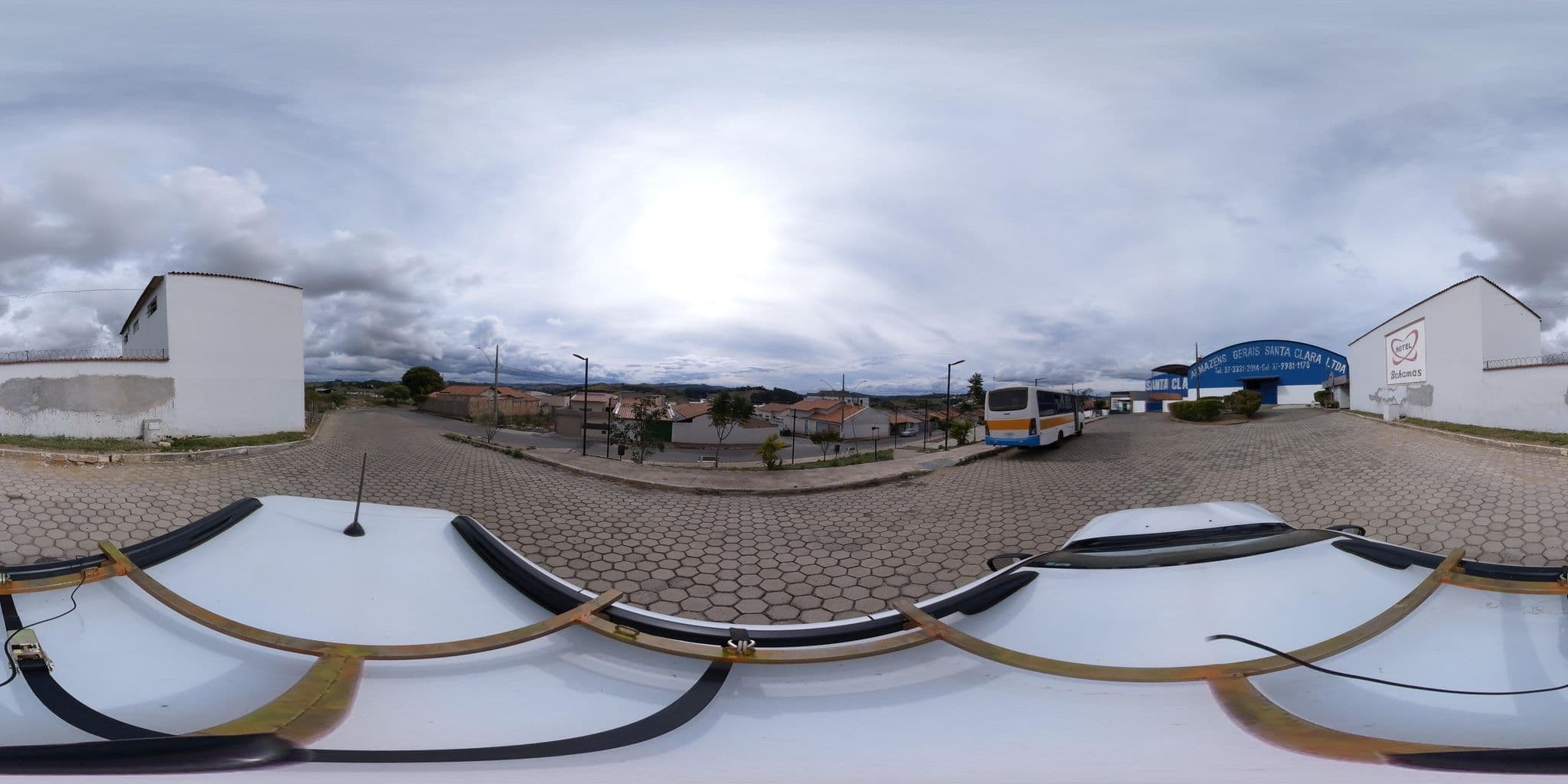 Street view near Motel Bahamas, Oliveira — © IGTECH (CC BY-SA · Mapillary)
