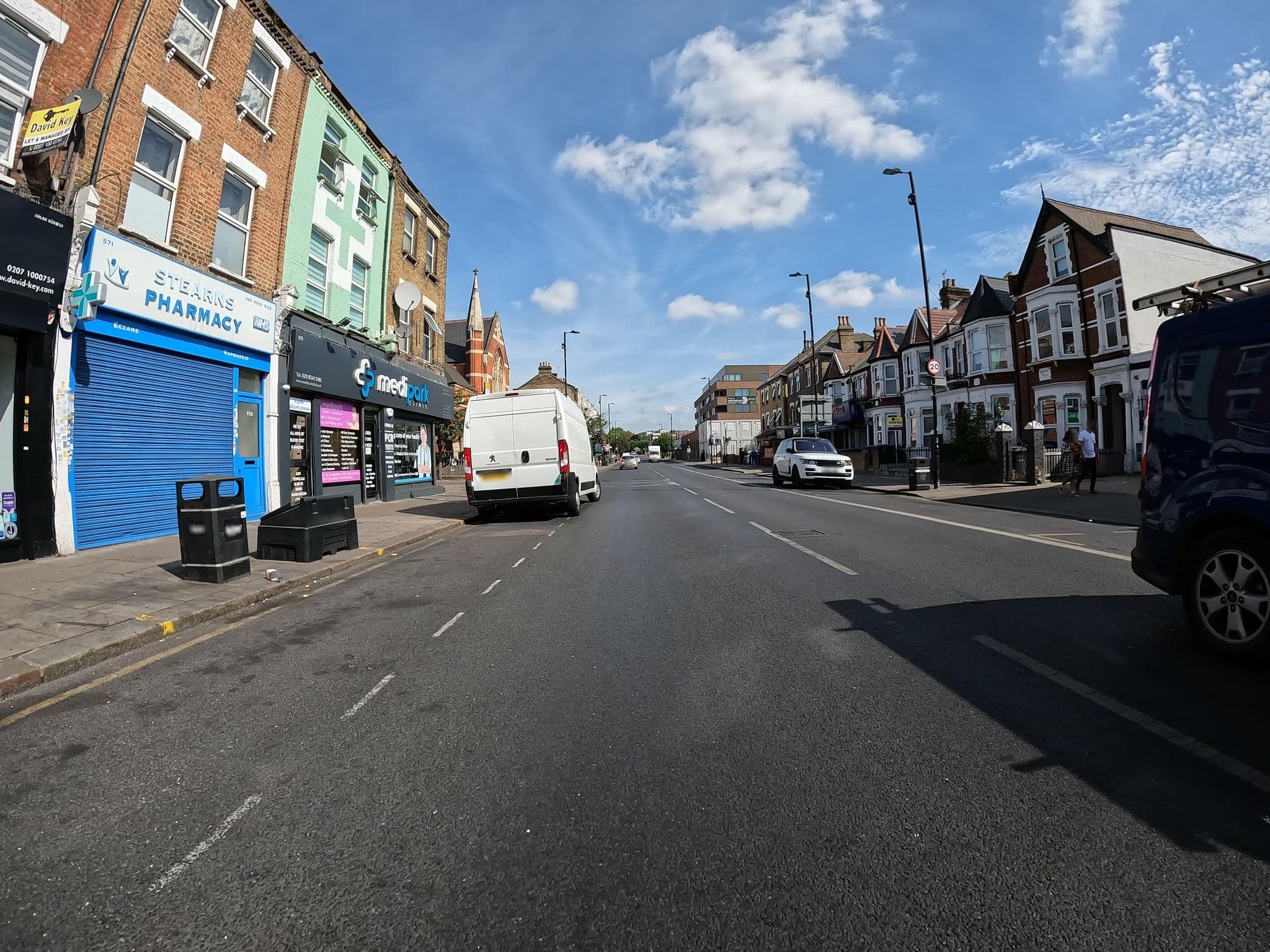 Street view near Finsbury Park Garden Flat - Entire Place, Harringay — © erias (CC BY-SA · Mapillary)