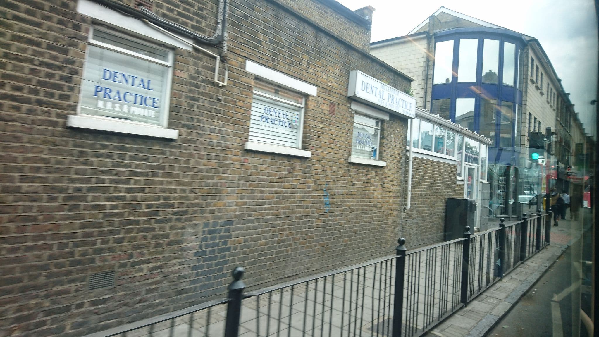 Street view near Linton Apartments, Harringay — © harry_wood (CC BY-SA · Mapillary)