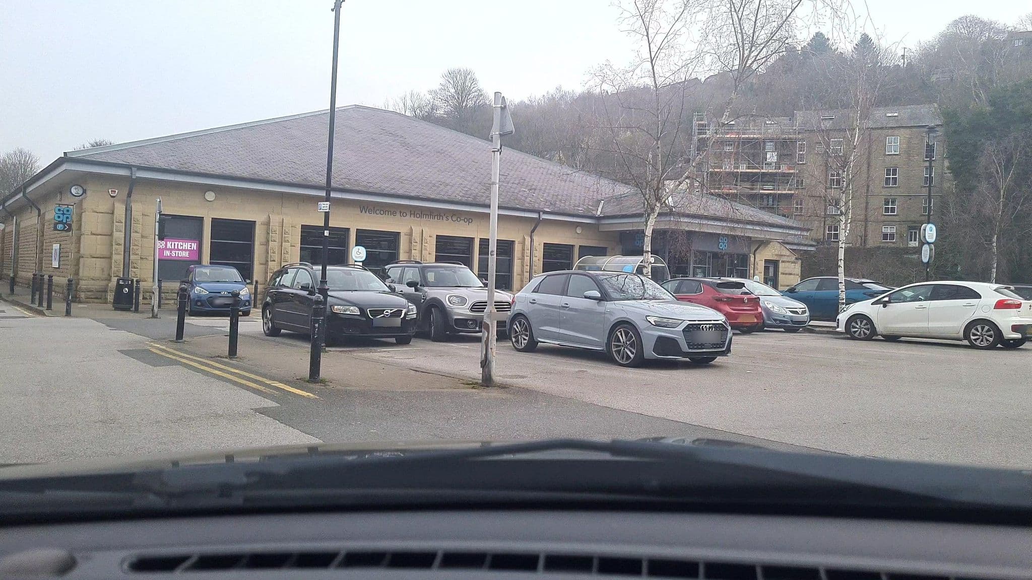 Street view near The Postcard Inn, Holmfirth, Holmfirth — © mappo2 (CC BY-SA · Mapillary)