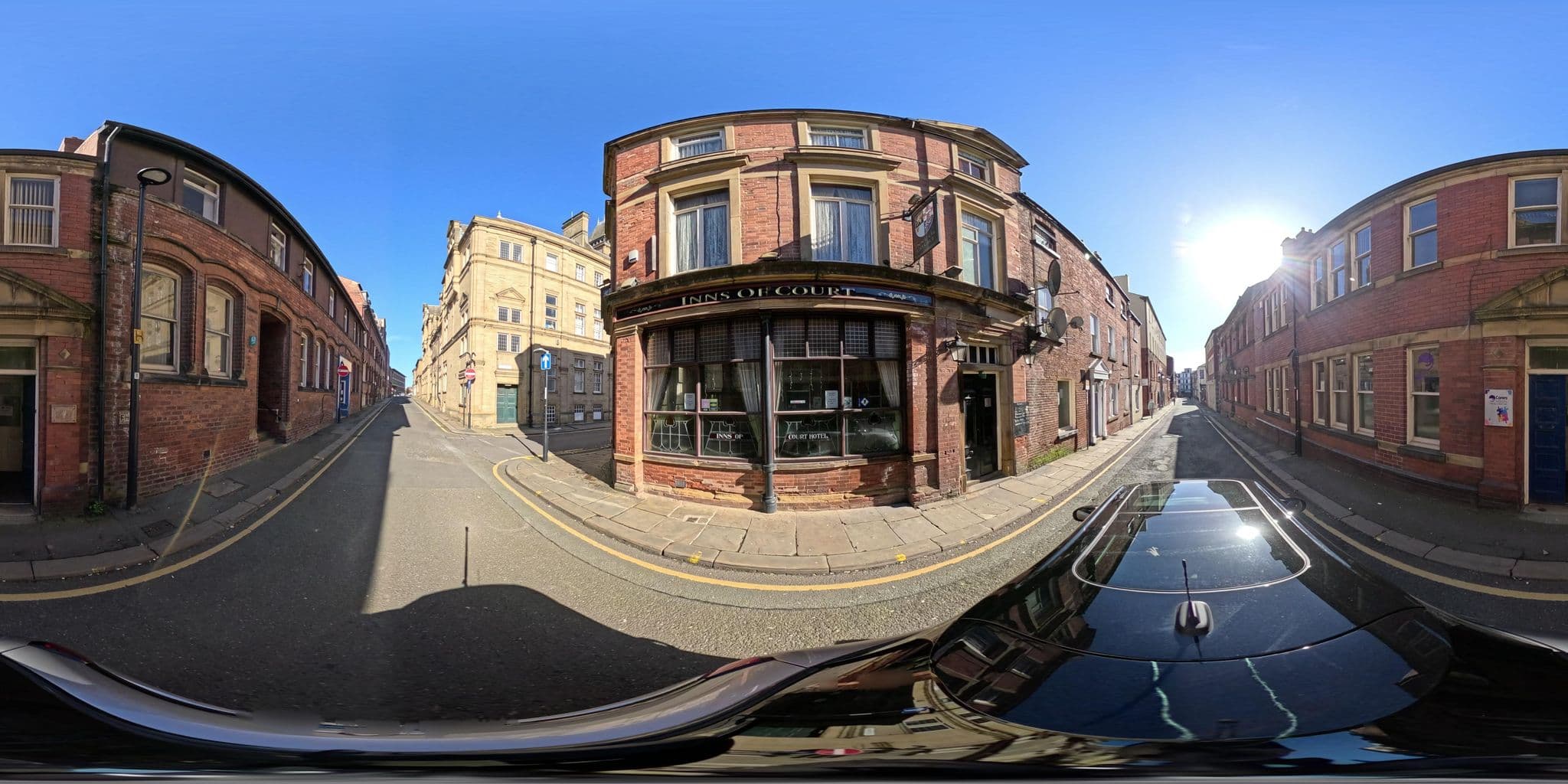 Street view near Inns Of Court Hotel, Wakefield — © nicholass (CC BY-SA · Mapillary)