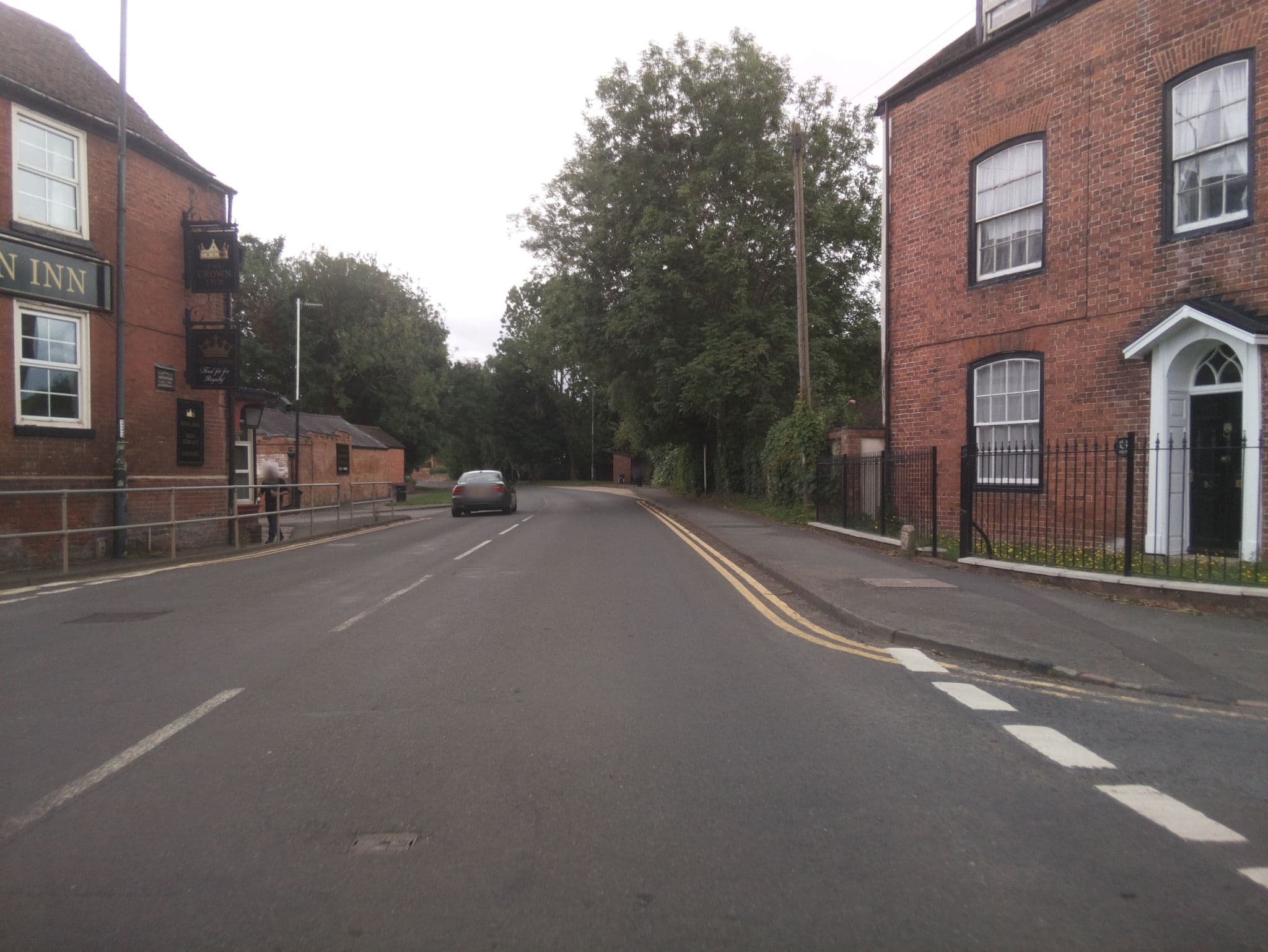 Street view near The Crown Inn, Kempsey — © southglos (CC BY-SA · Mapillary)