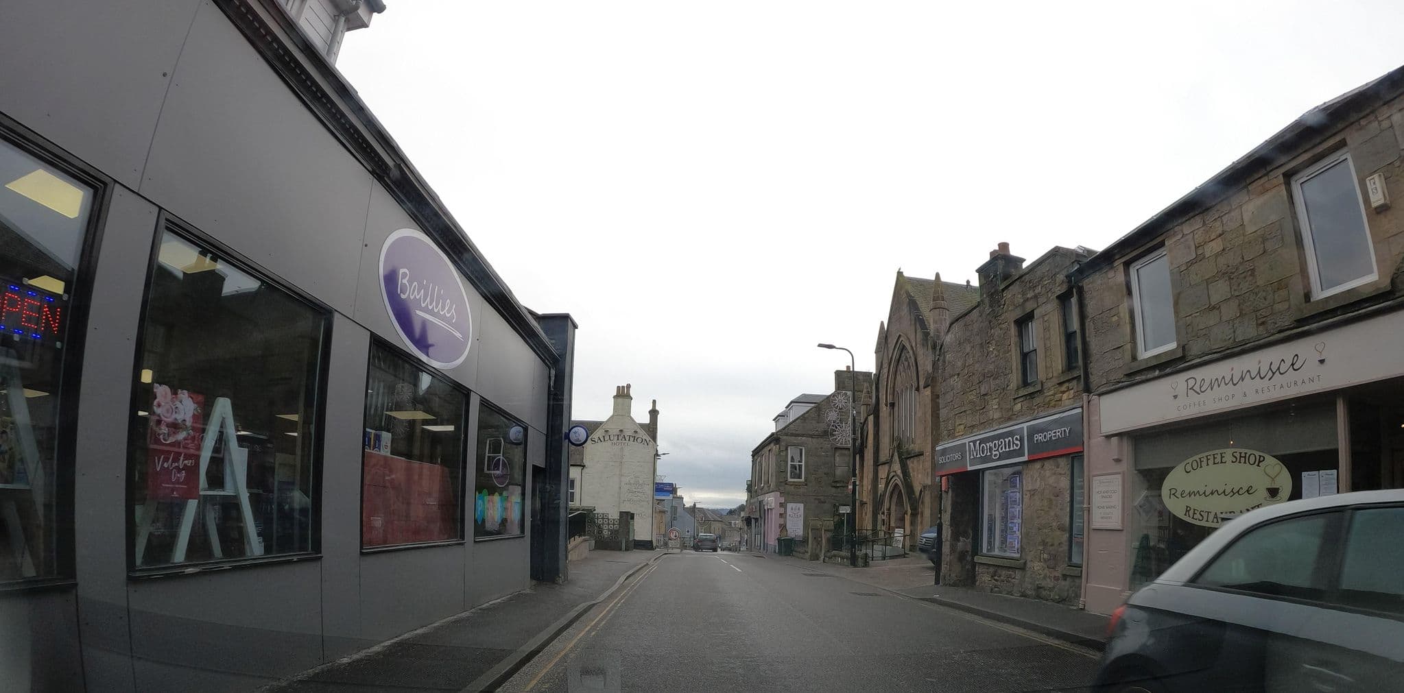 Street view near The Inn @ Oliver Twistz Kinross, Kinross — © hobgoblin (CC BY-SA · Mapillary)