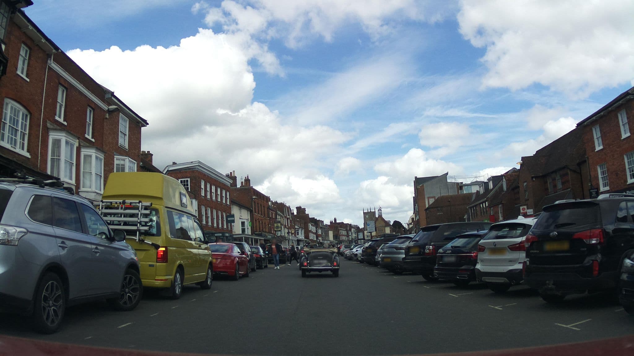 Street view near Merlin Hotel, Marlborough — © southglos (CC BY-SA · Mapillary)
