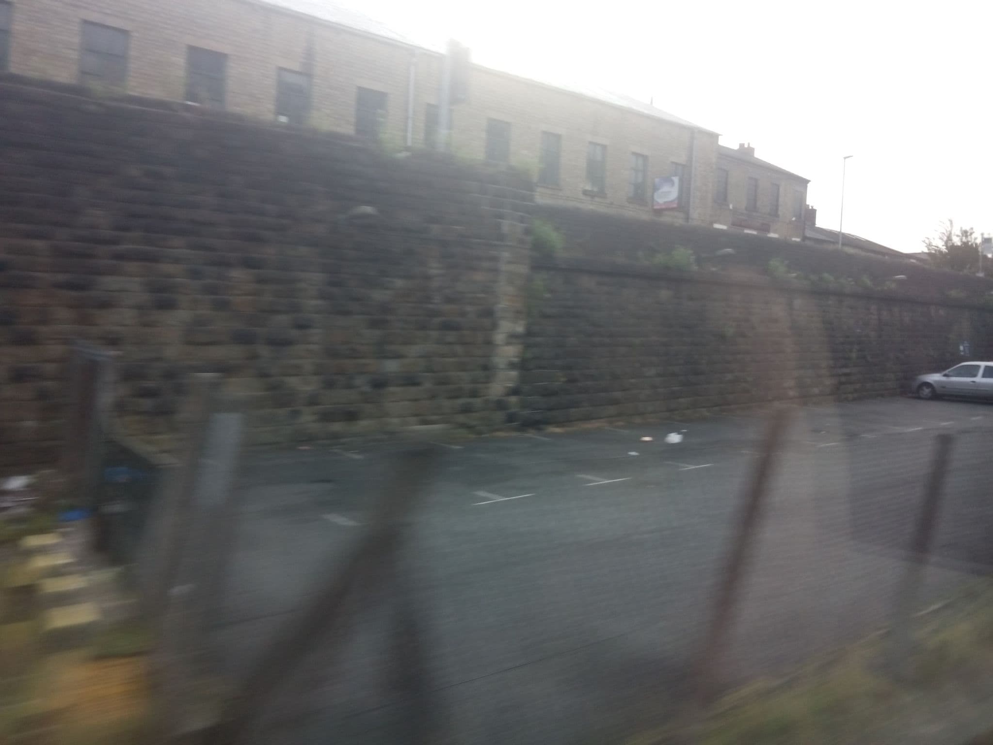 Street view near The Britannia Inn, Mossley — © livingwithdragons (CC BY-SA · Mapillary)