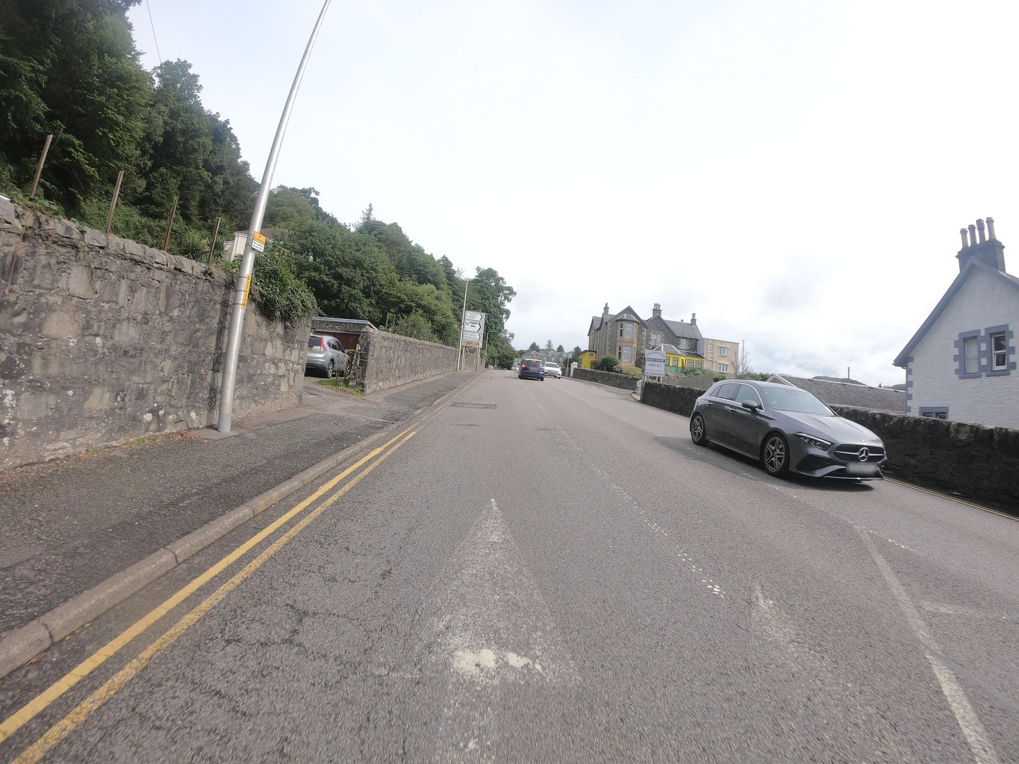 Street view near Dalrigh House, Oban