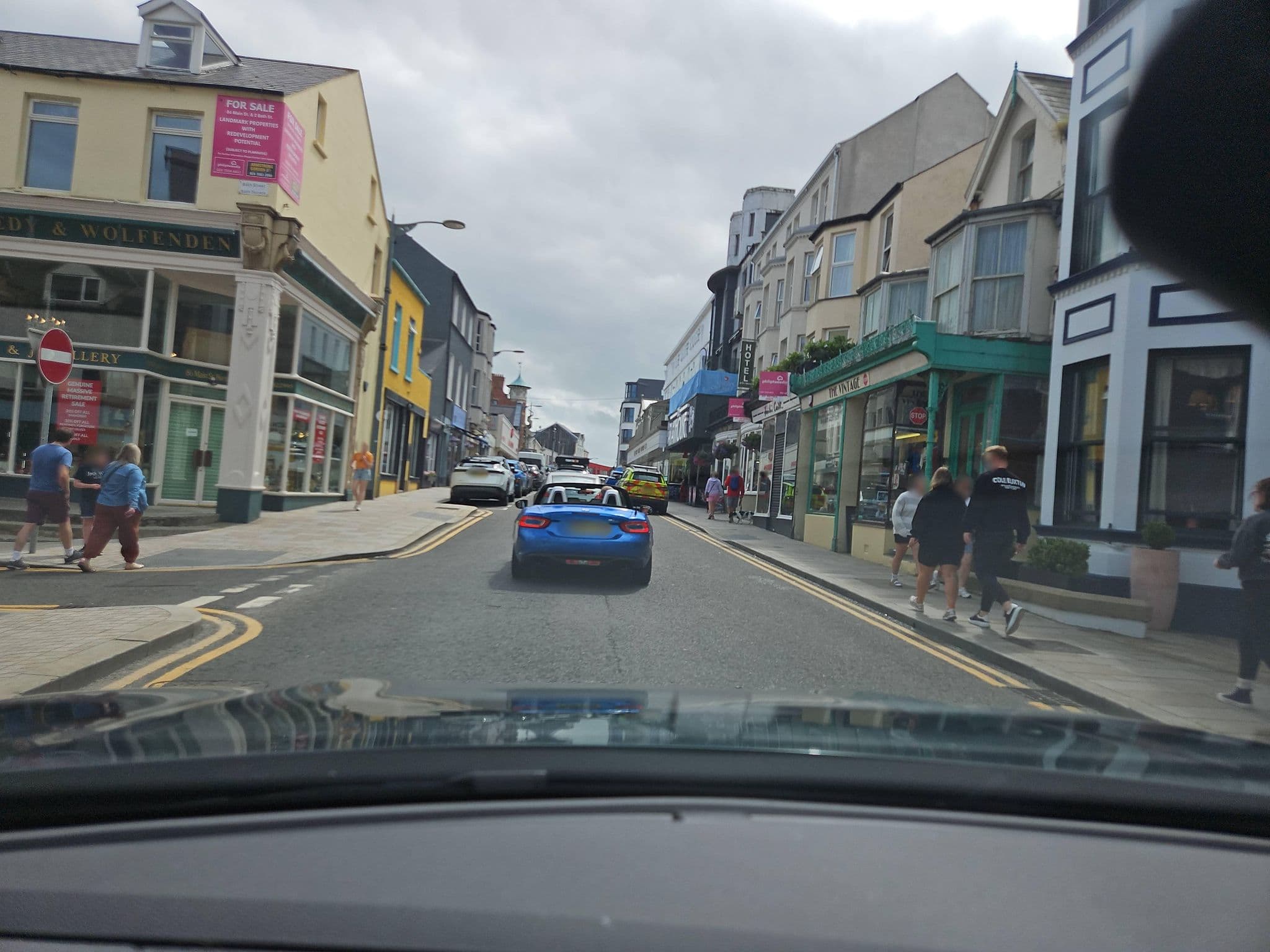 Street view near Portrush Townhouse Accommodation, Portrush — © toho (CC BY-SA · Mapillary)
