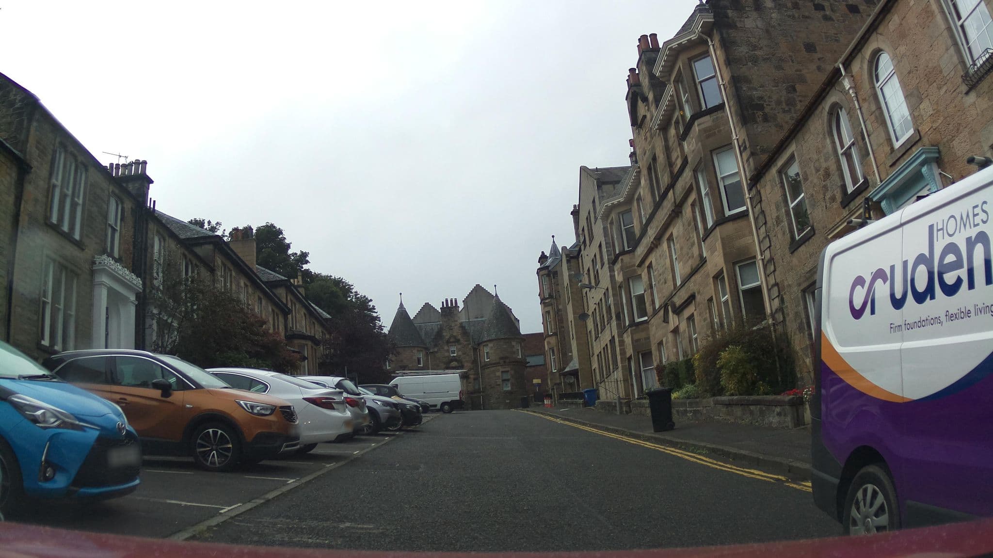 Street view near The Macdui Master Suite at Munro Guest House, Stirling — © southglos (CC BY-SA · Mapillary)
