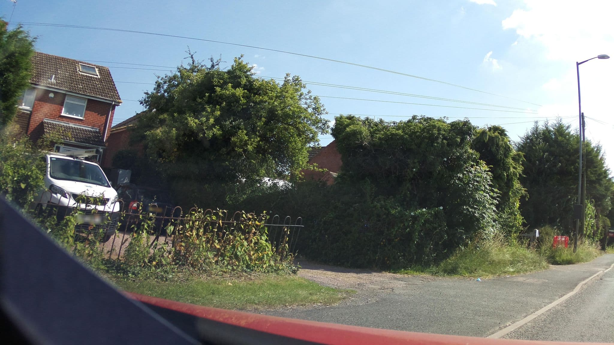 Street view near Crown by Marston's Inns, Wychbold — © southglos (CC BY-SA · Mapillary)