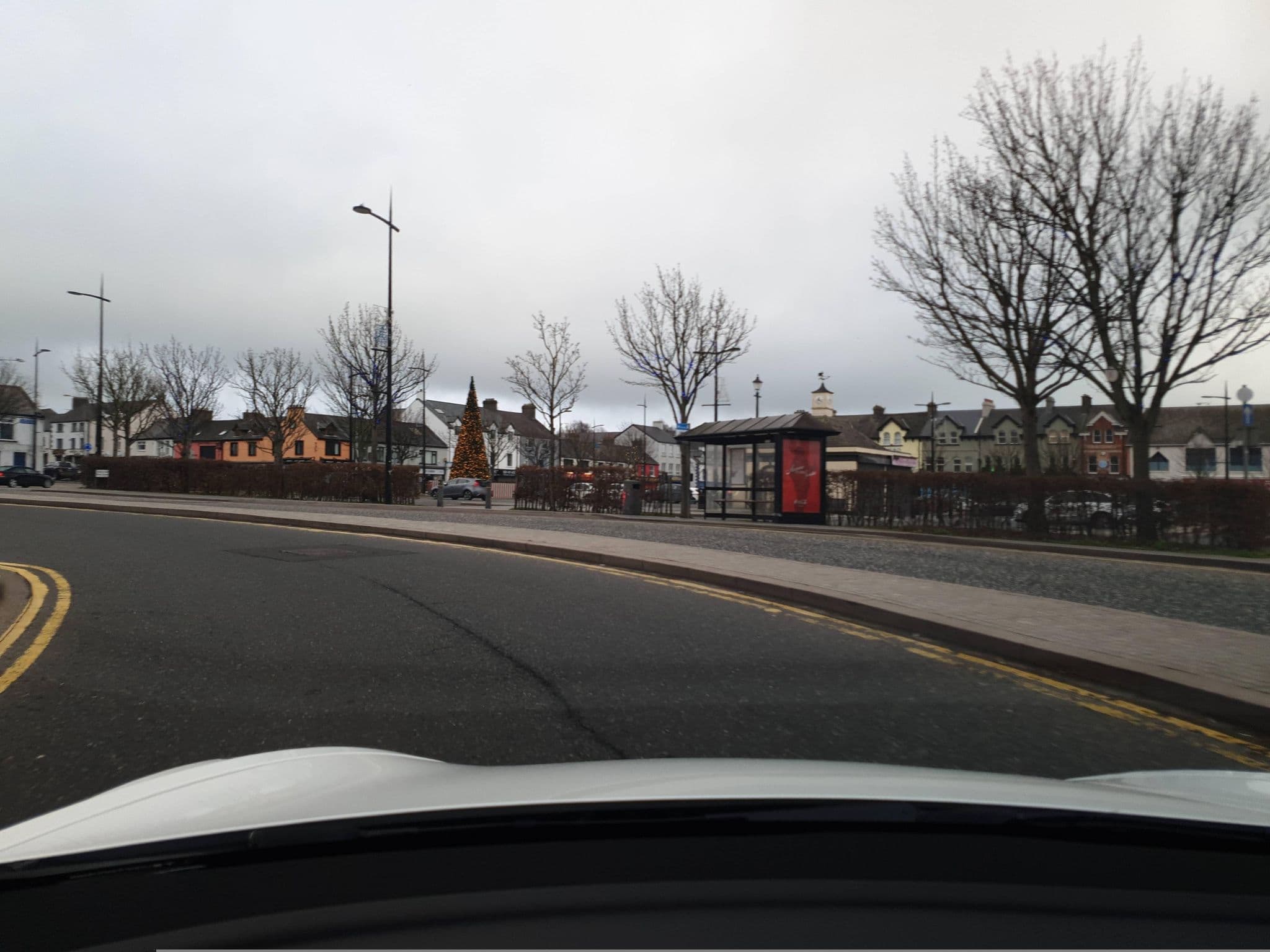Street view near Ye Old Ship Inn, Warrenpoint — © yannakis (CC BY-SA · Mapillary)
