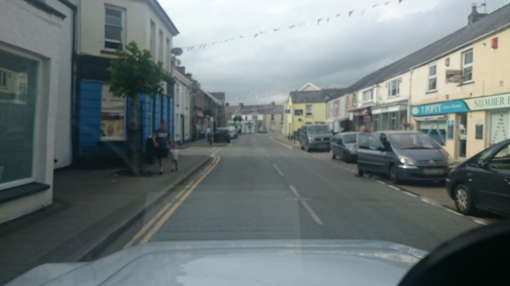 Street view near The Taf Hotel, Whitland — © brianh (CC BY-SA · Mapillary)
