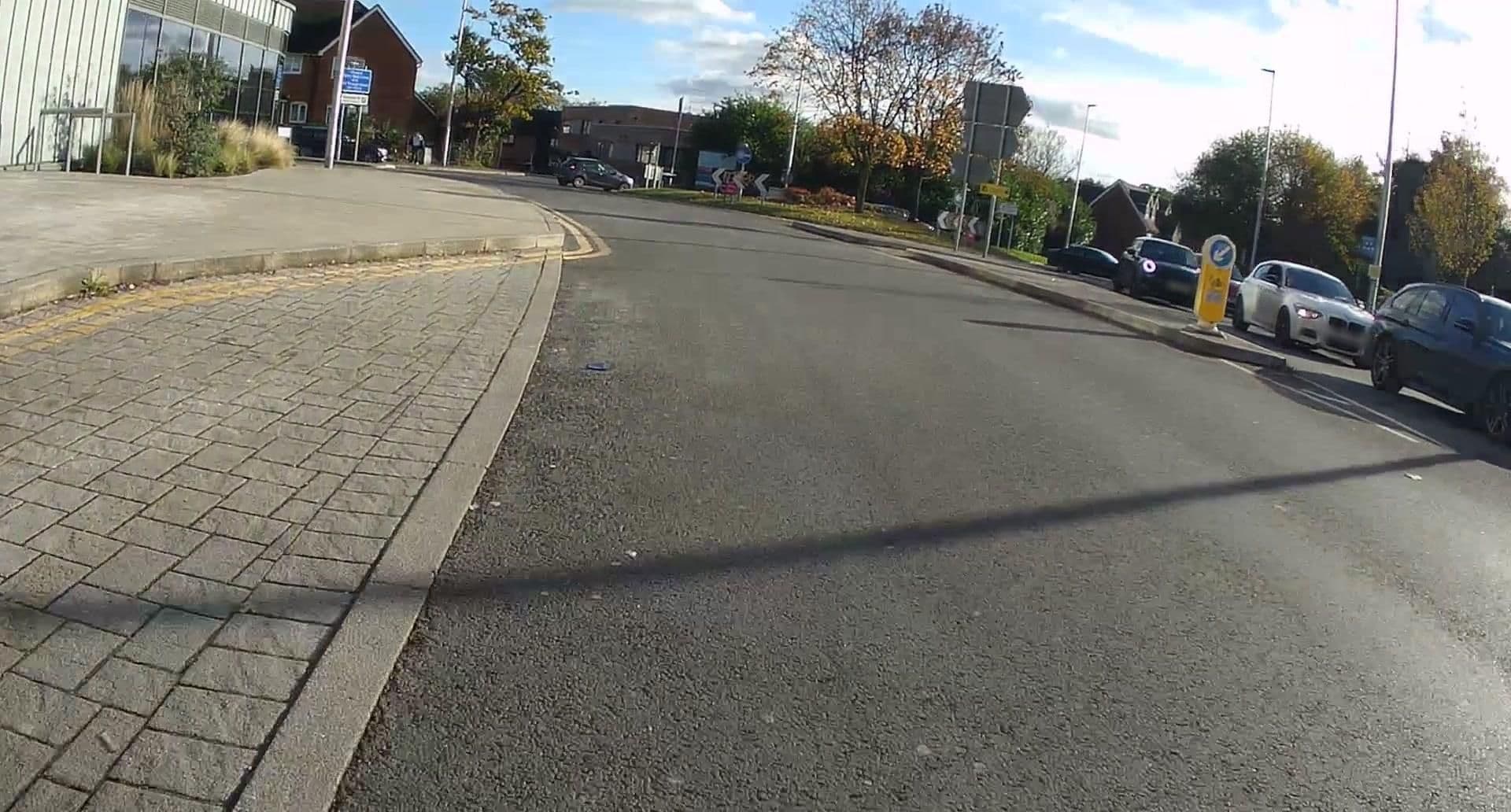 Street view near Premier Inn Wokingham Town Centre, Wokingham — © jpennycook (CC BY-SA · Mapillary)