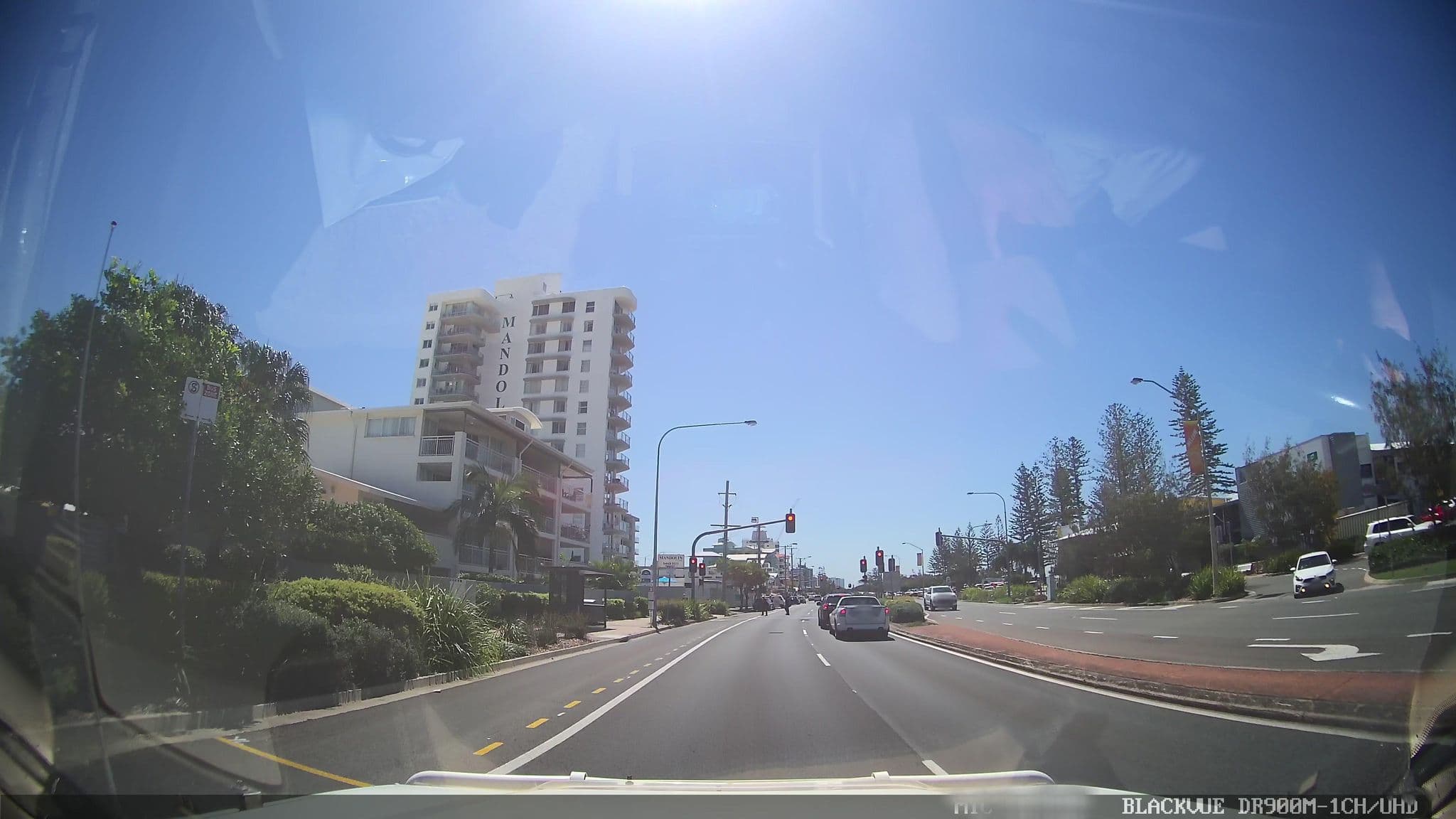 Street view near Alexandra Beach Resort, Alexandra Headland — © jthnz (CC BY-SA · Mapillary)