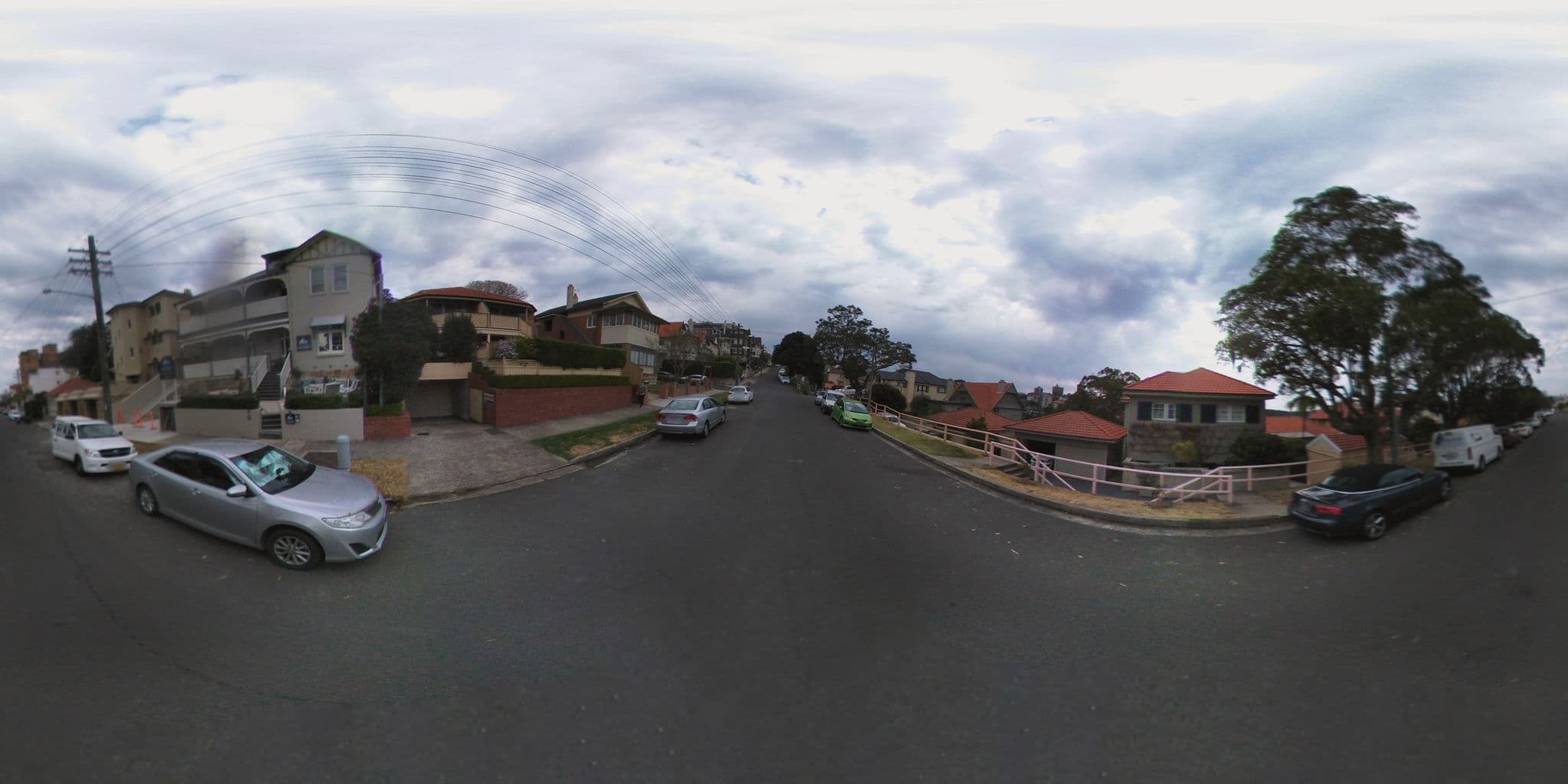 Street view near Cremorne Point Manor, Cremorne Point — © aharvey (CC BY-SA · Mapillary)
