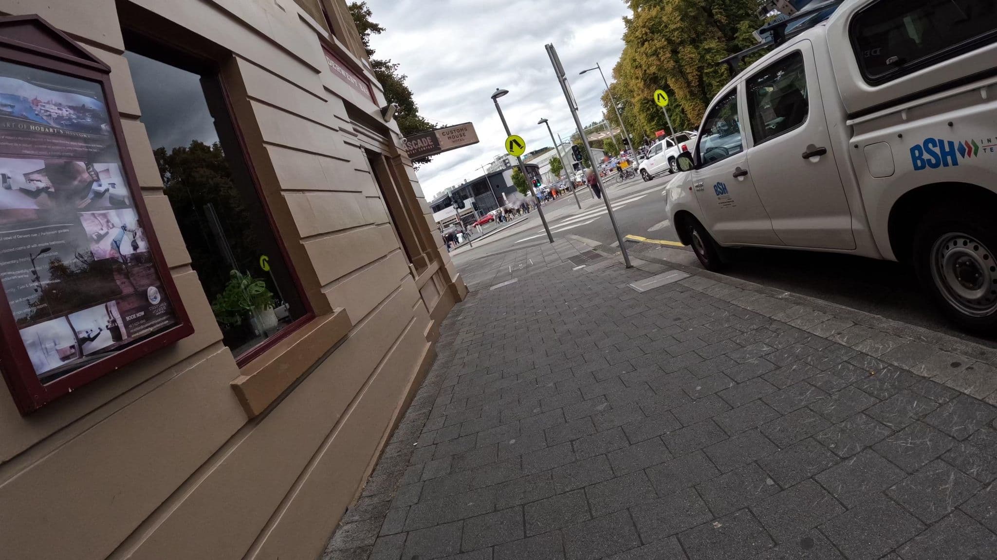 Street view near Customs House Hotel Restaurant, Hobart city centre — © skillsy (CC BY-SA · Mapillary)