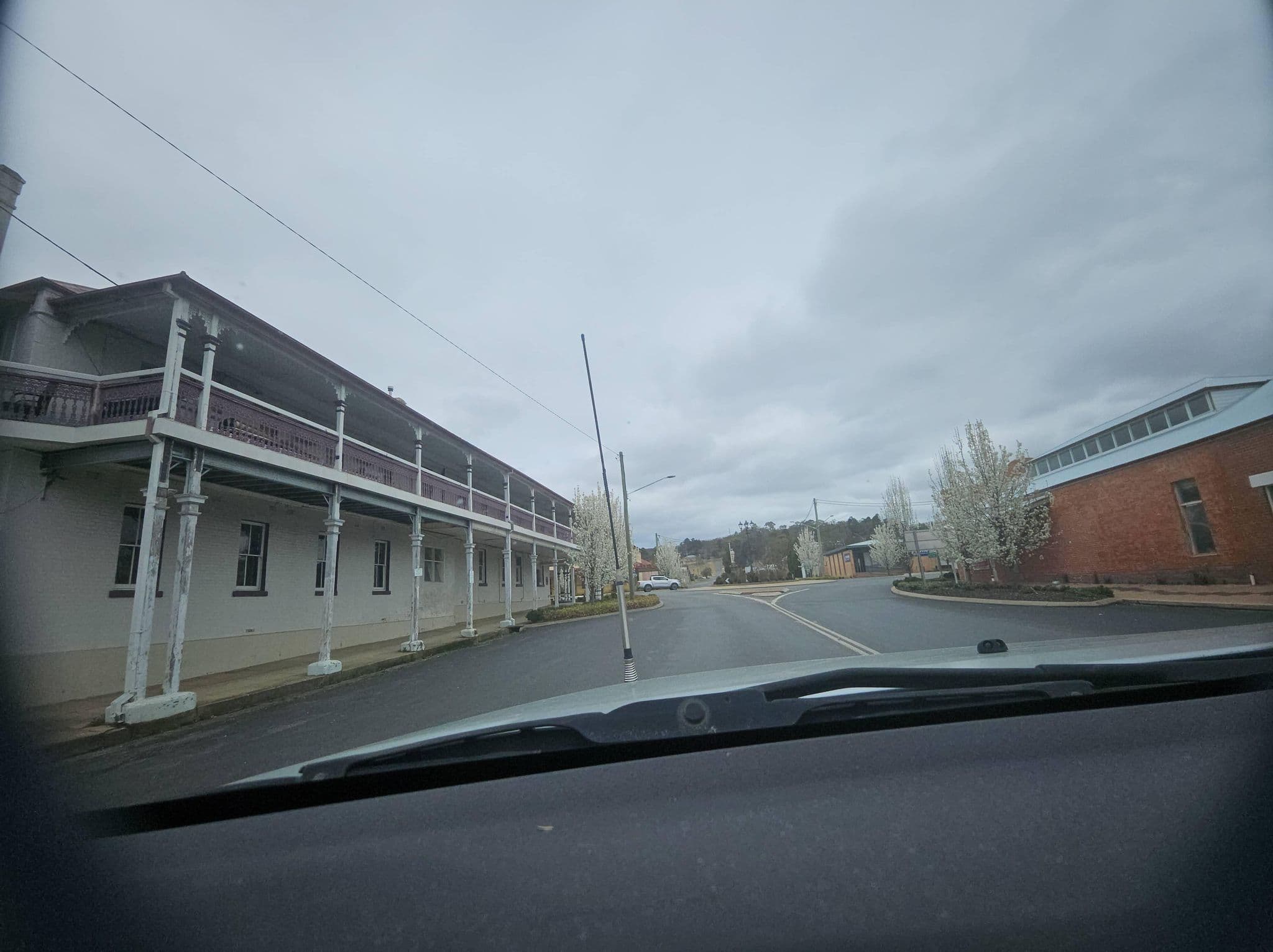 Street view near Imperial Hotel, Bombala — © warrandyte (CC BY-SA · Mapillary)