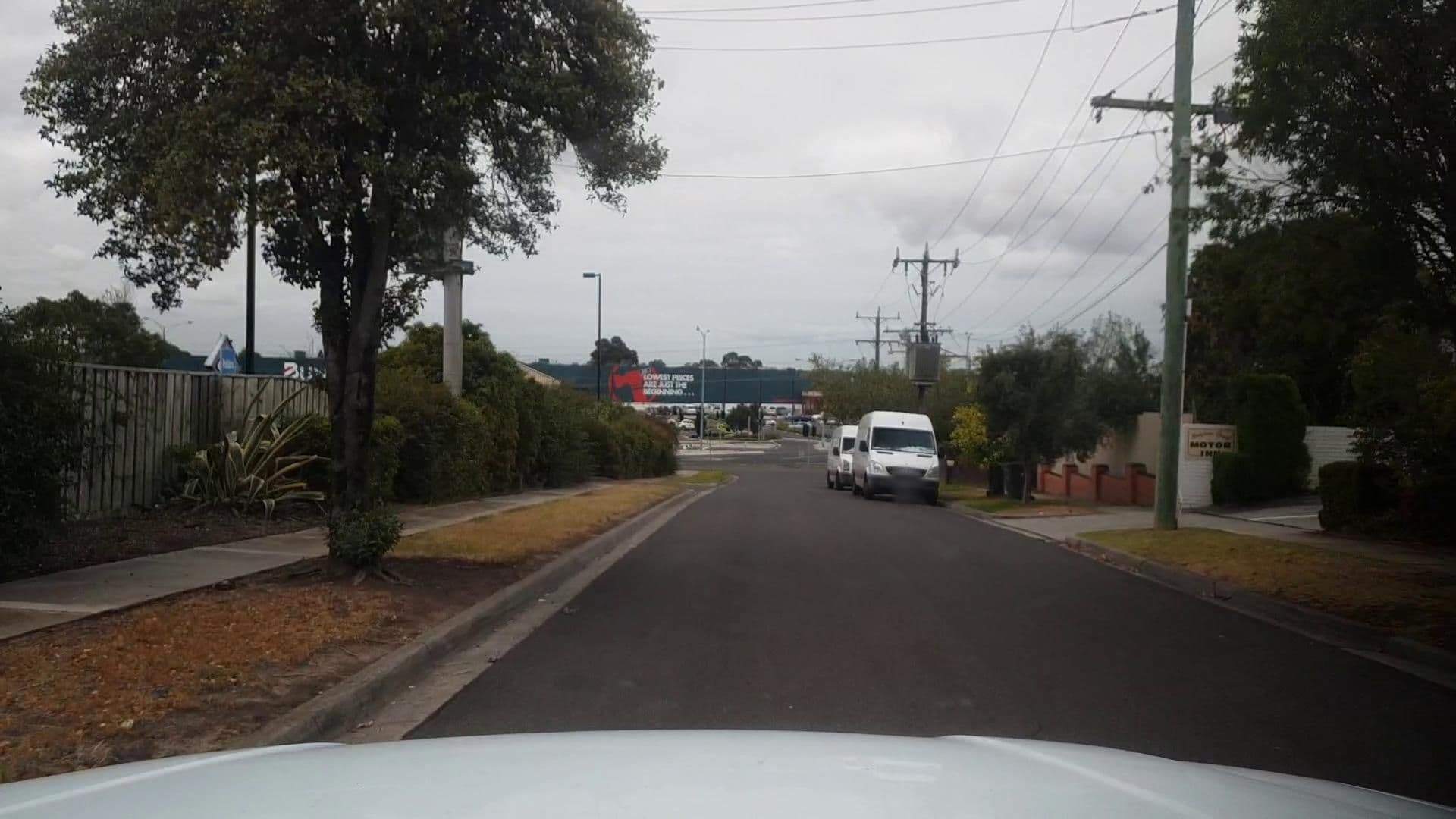 Street view near The Mulgrave Motel, Mulgrave — © mattburt7 (CC BY-SA · Mapillary)