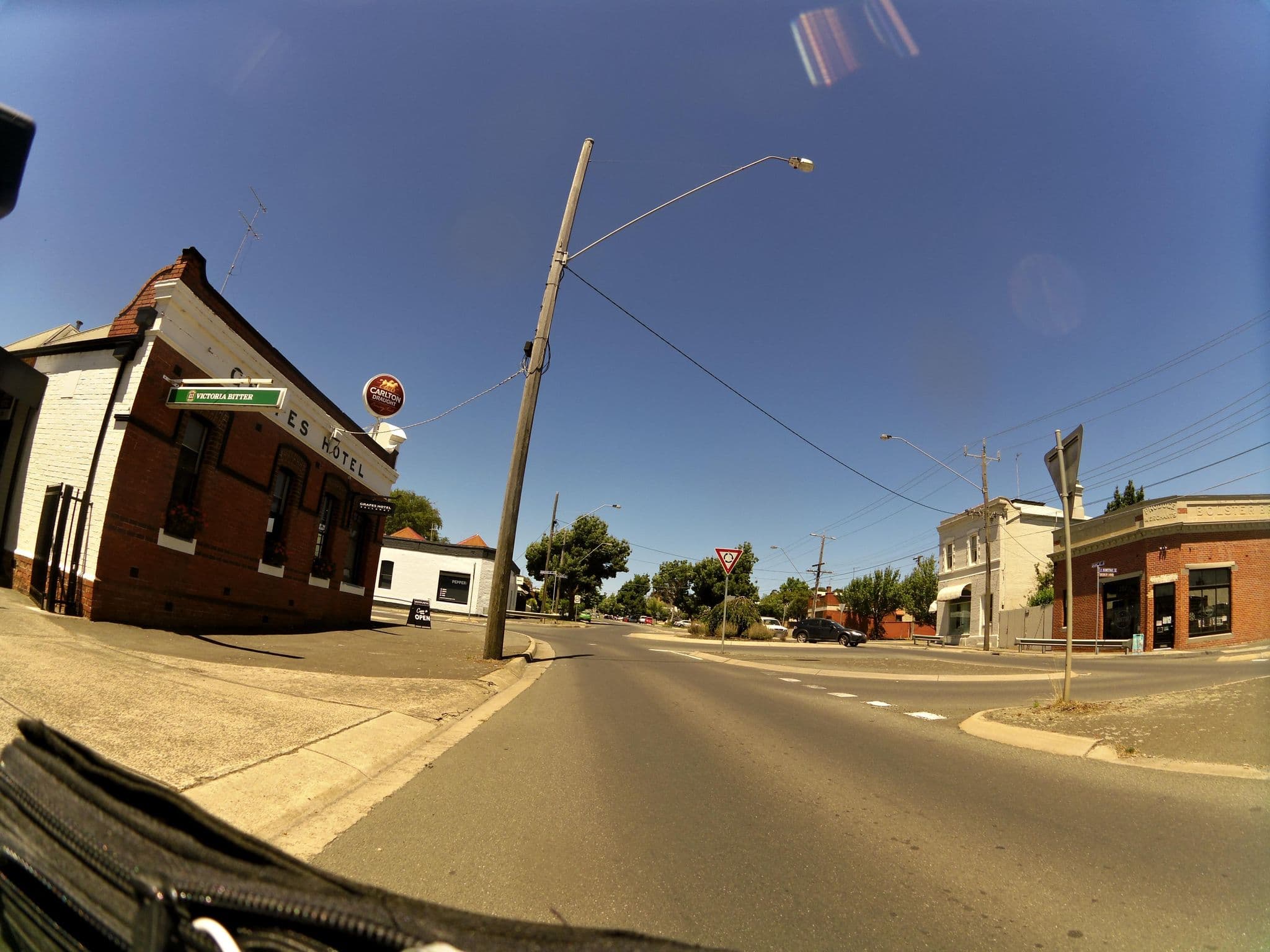 Street view near The Grapes Hotel, Ballarat East — © skillsy (CC BY-SA · Mapillary)