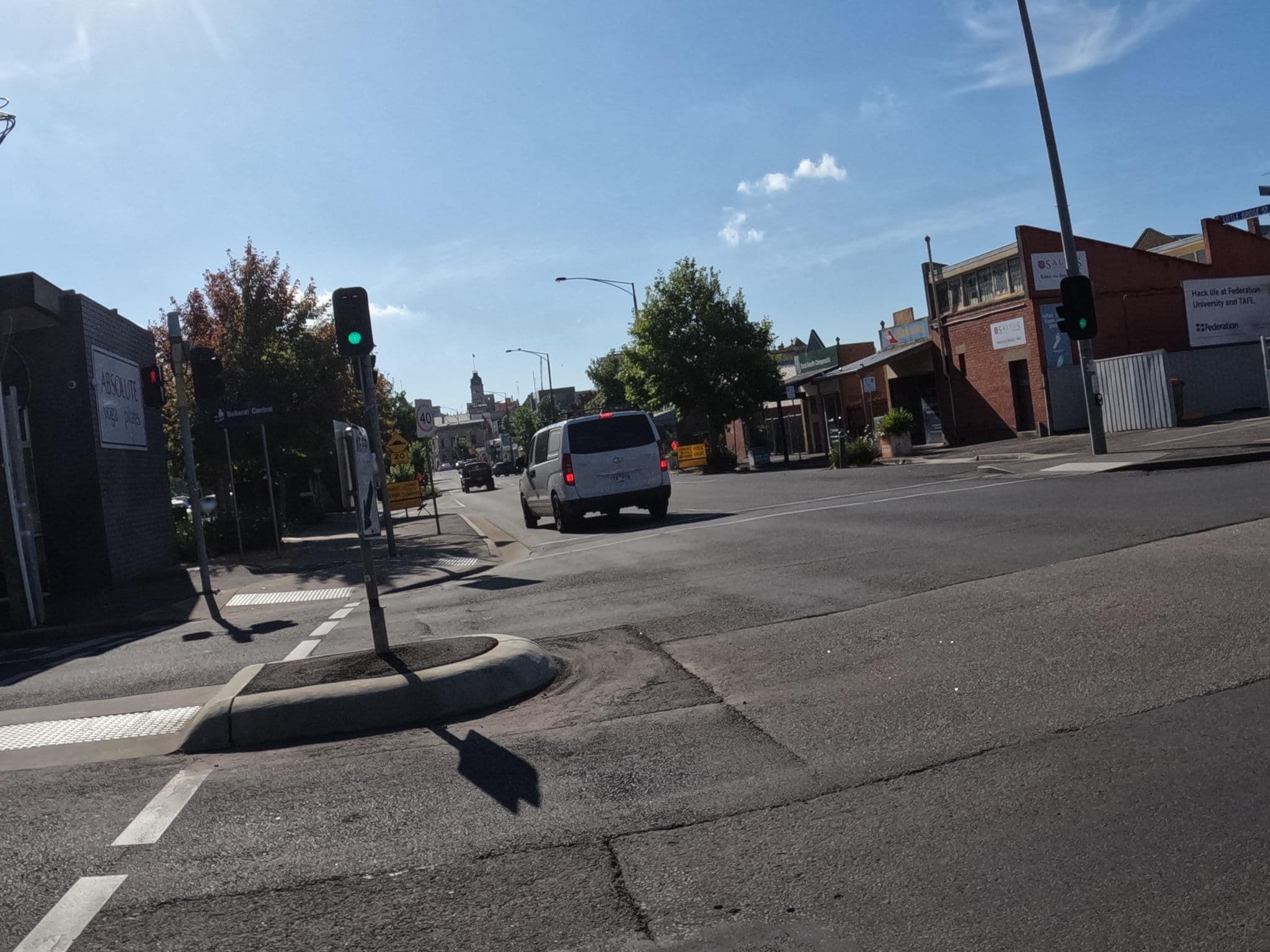 Street view near Centenary Hotel, Ballarat East — © skillsy (CC BY-SA · Mapillary)