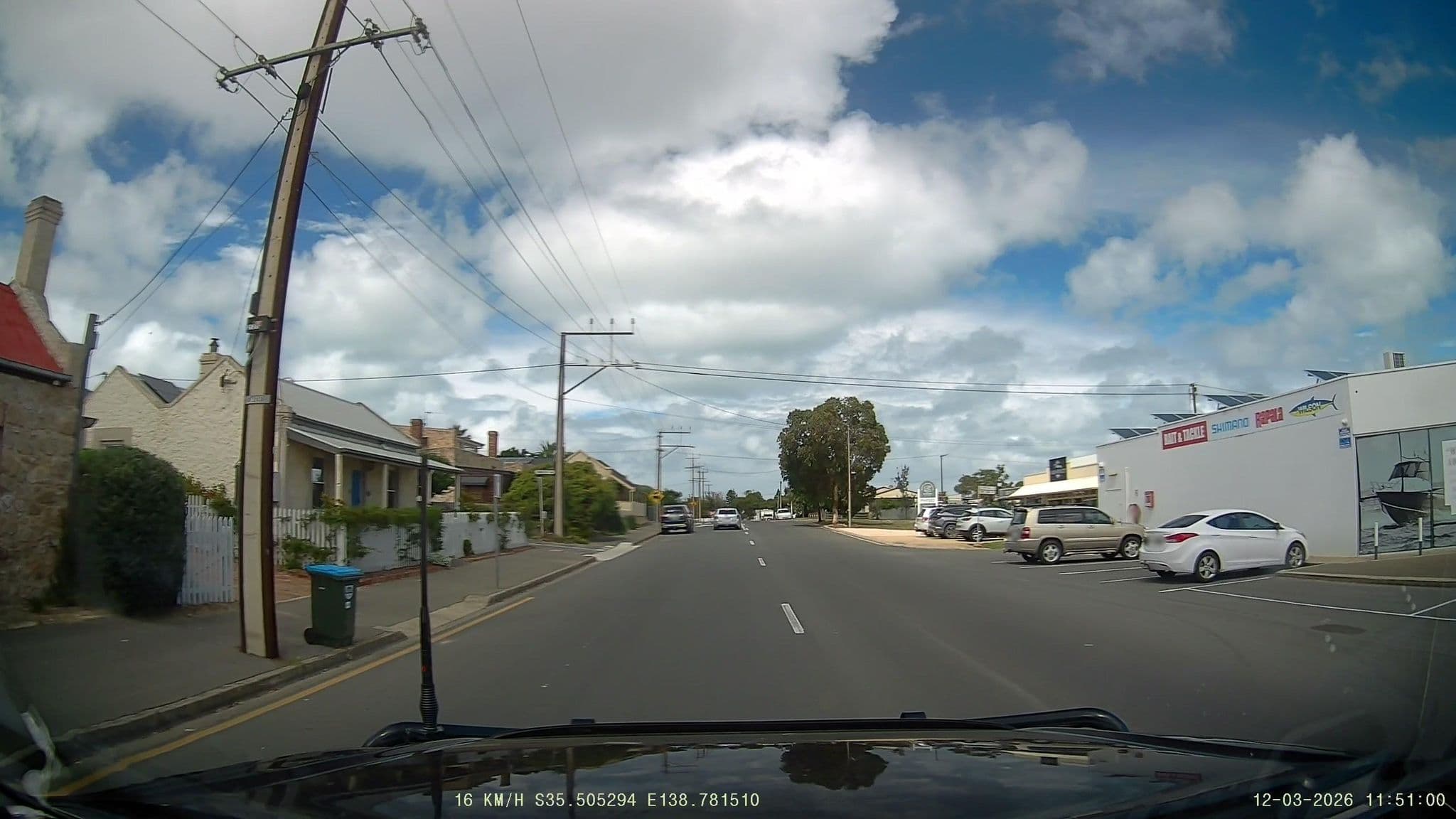 Street view near Wayfarers Cottage, Goolwa — © fizzie (CC BY-SA · Mapillary)