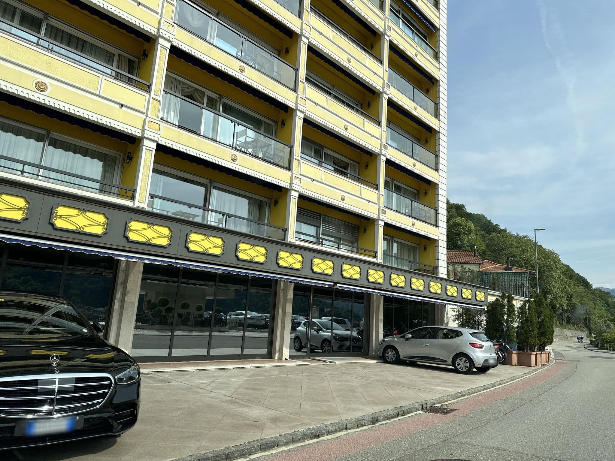 Street view near Swiss Diamond Hotel, Melide — © u001 (CC BY-SA · Mapillary)