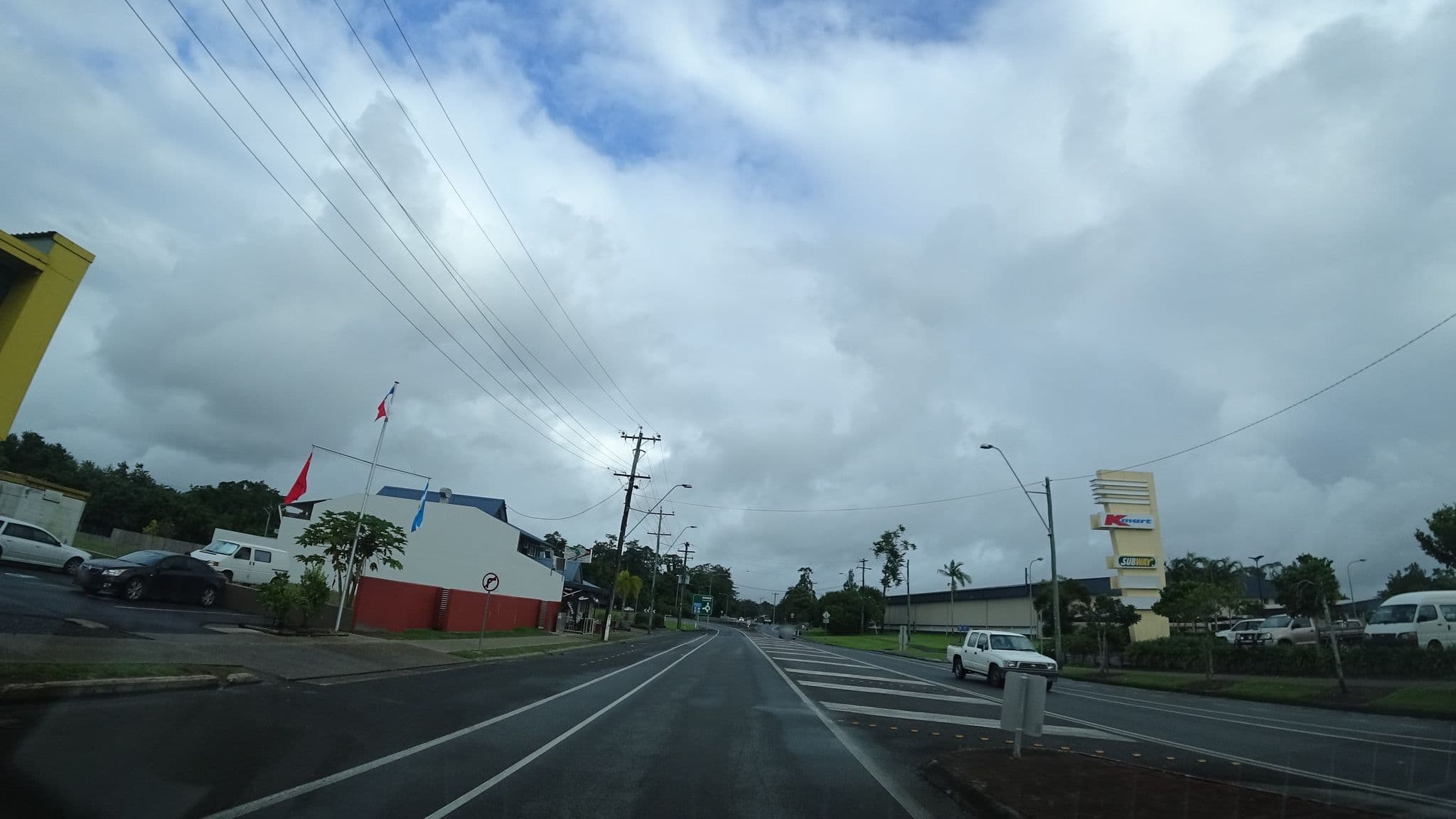 Street view near Backpackers Shack, Innisfail — © vagrant42 (CC BY-SA · Mapillary)