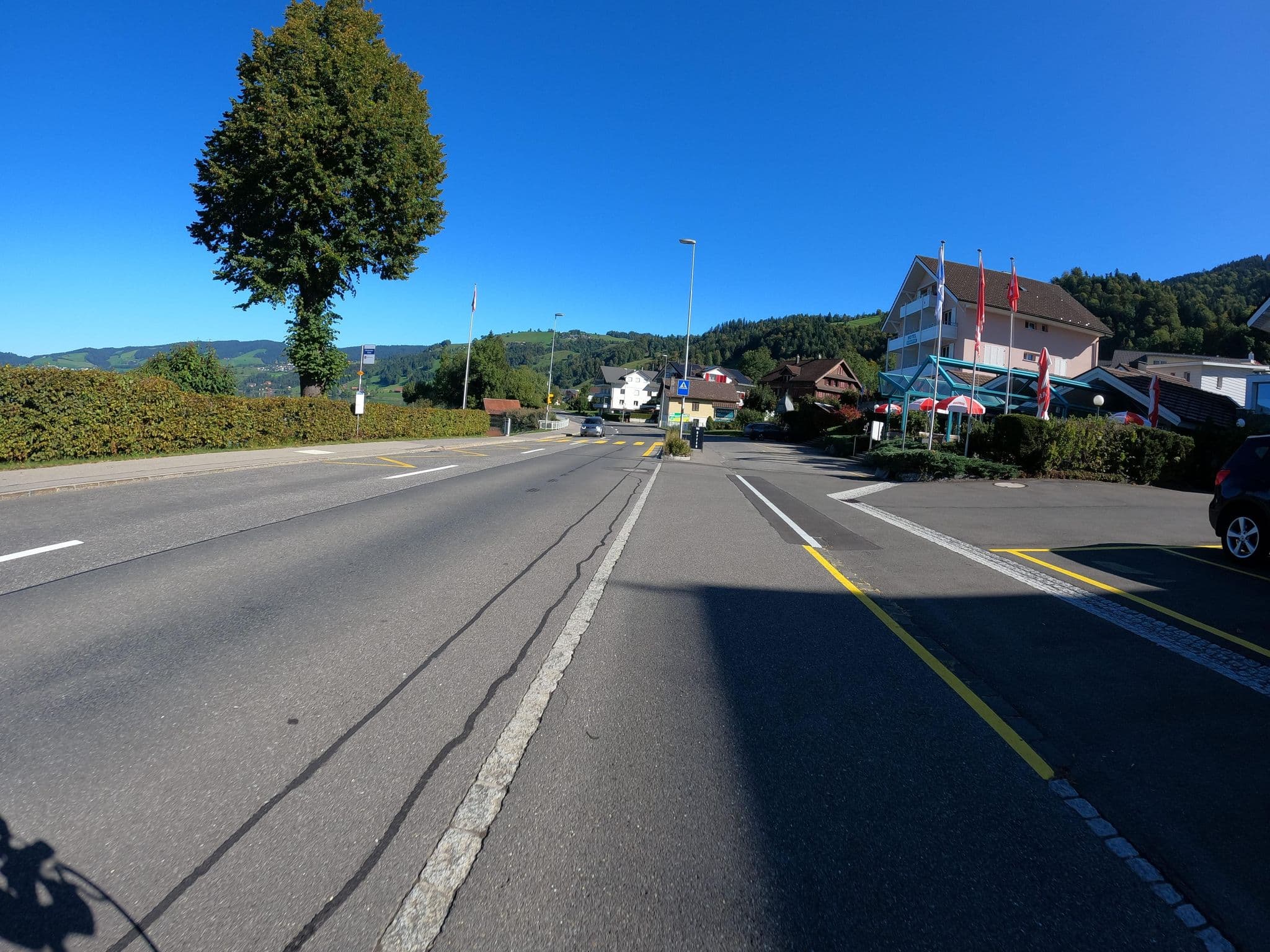 Street view near Hotel Restaurant Morgarten, Sattel — © blubberblubb (CC BY-SA · Mapillary)