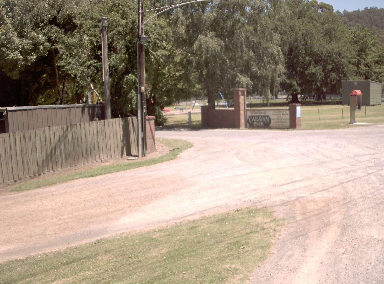 Street view near Warburton Holiday Park, Warburton — © vicroads (CC BY-SA · Mapillary)