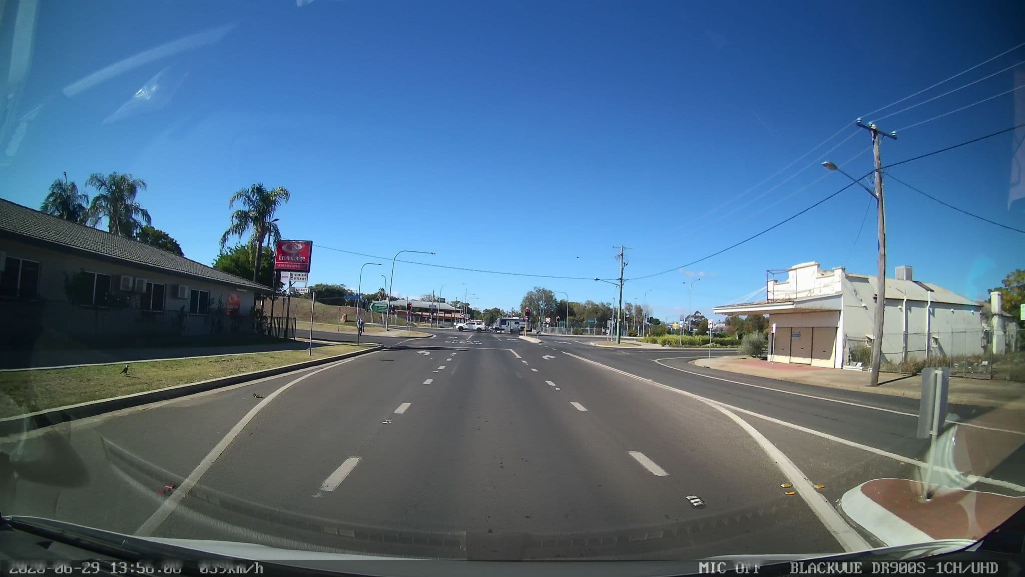 Street view near Comfort Inn Moree, Moree — © bob3bob3 (CC BY-SA · Mapillary)